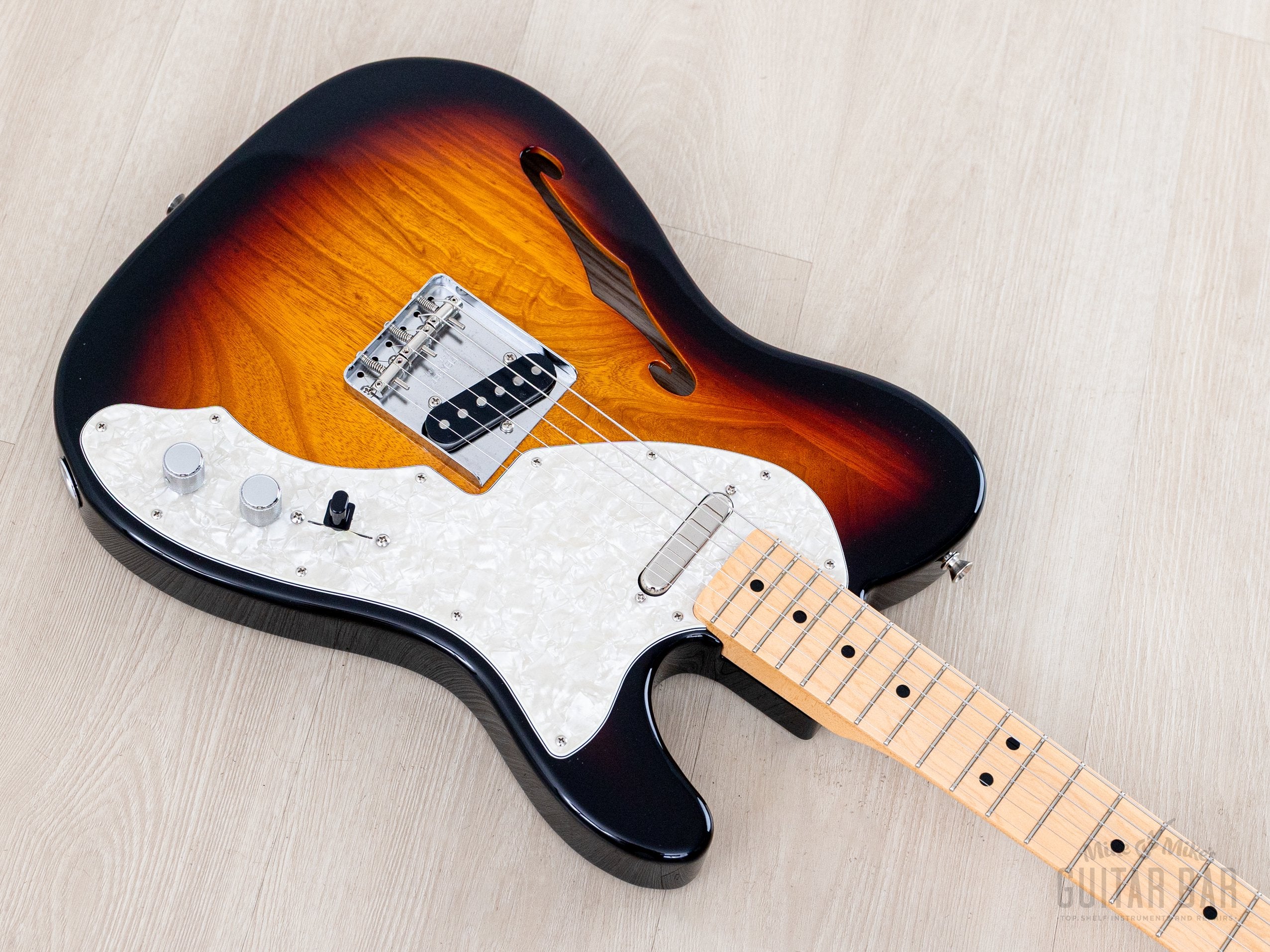 2024 Fender Heritage '60s Telecaster Thinline Sunburst Lacquer, Ash Bo
