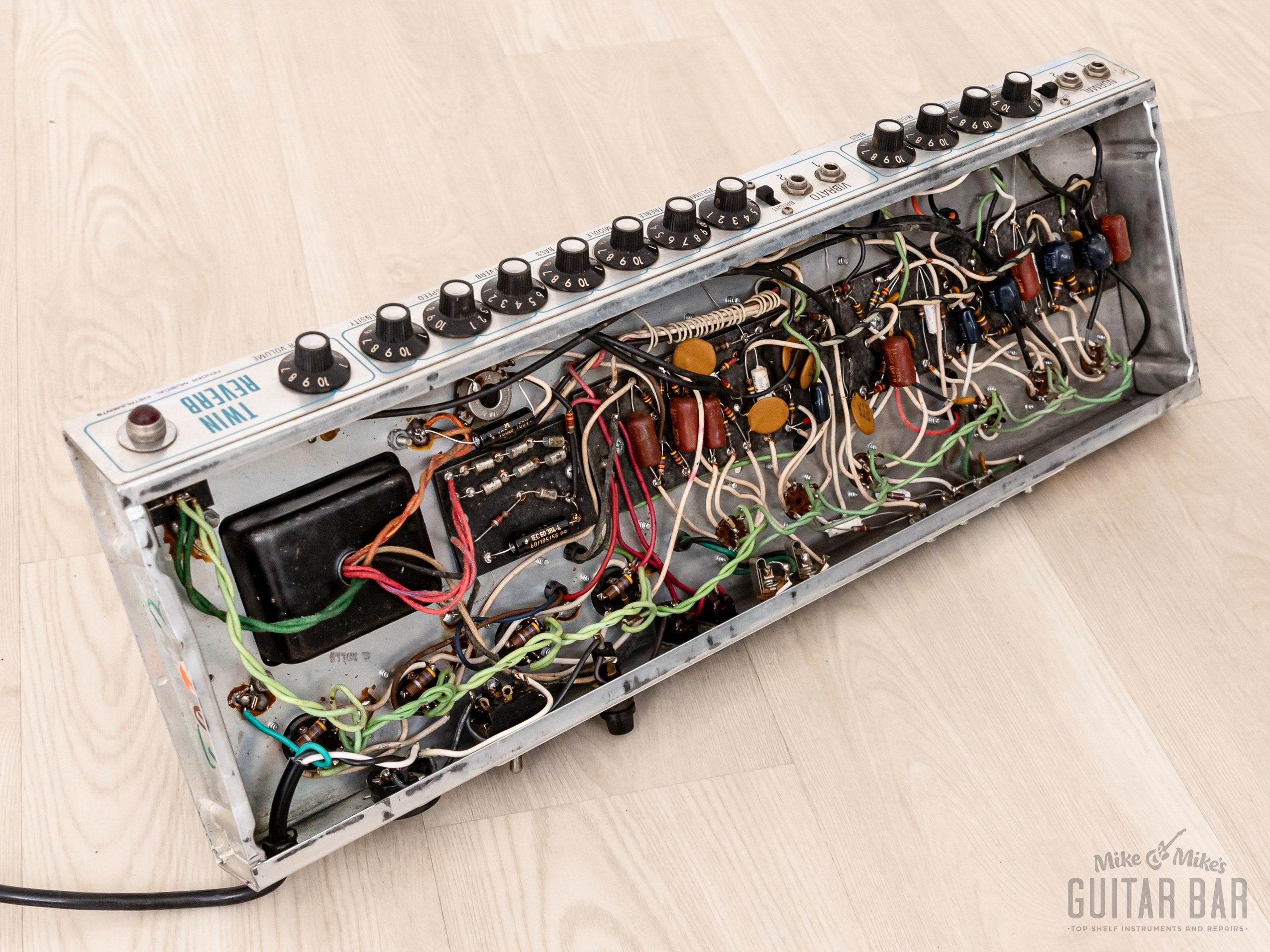 1973 Fender Twin Reverb Silverface Vintage Tube Amp, Serviced w/ Hangtag, Cover, Ftsw
