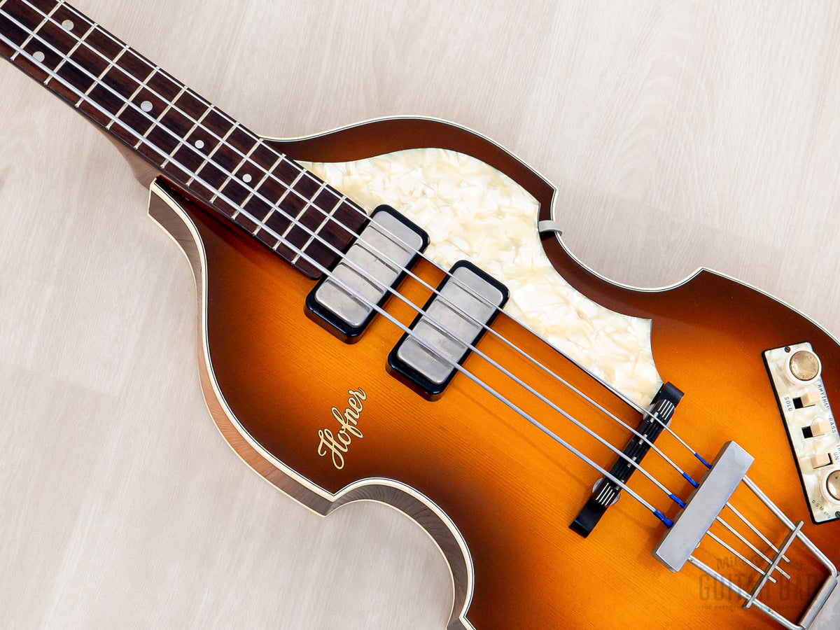 Hofner 500/1 Cavern bass body close-up