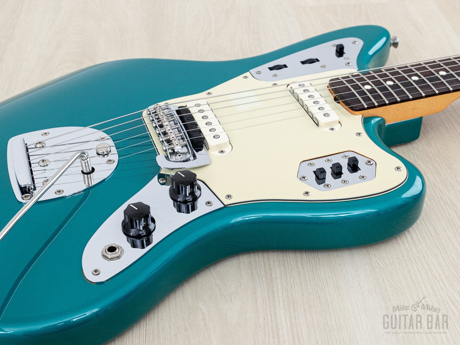 2005 Fender American Vintage '62 Jaguar Ocean Turquoise, 100