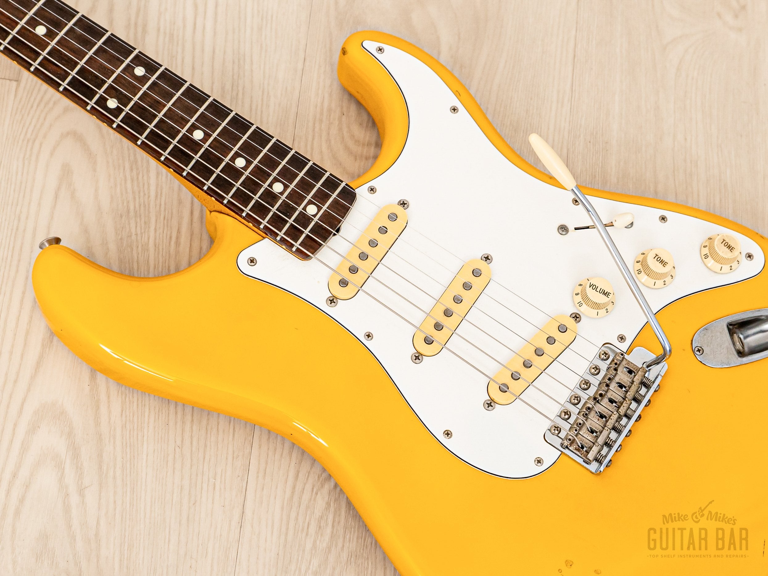 1988 Fender Stratocaster '62 Vintage Reissue ST62-55 Rebel Yellow, Japan MIJ Fujigen