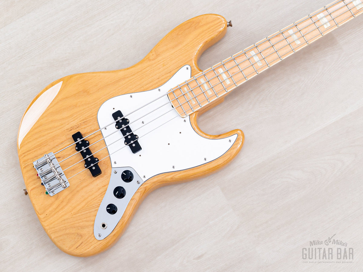 Fender Jazz Bass '75 reissue body, angled