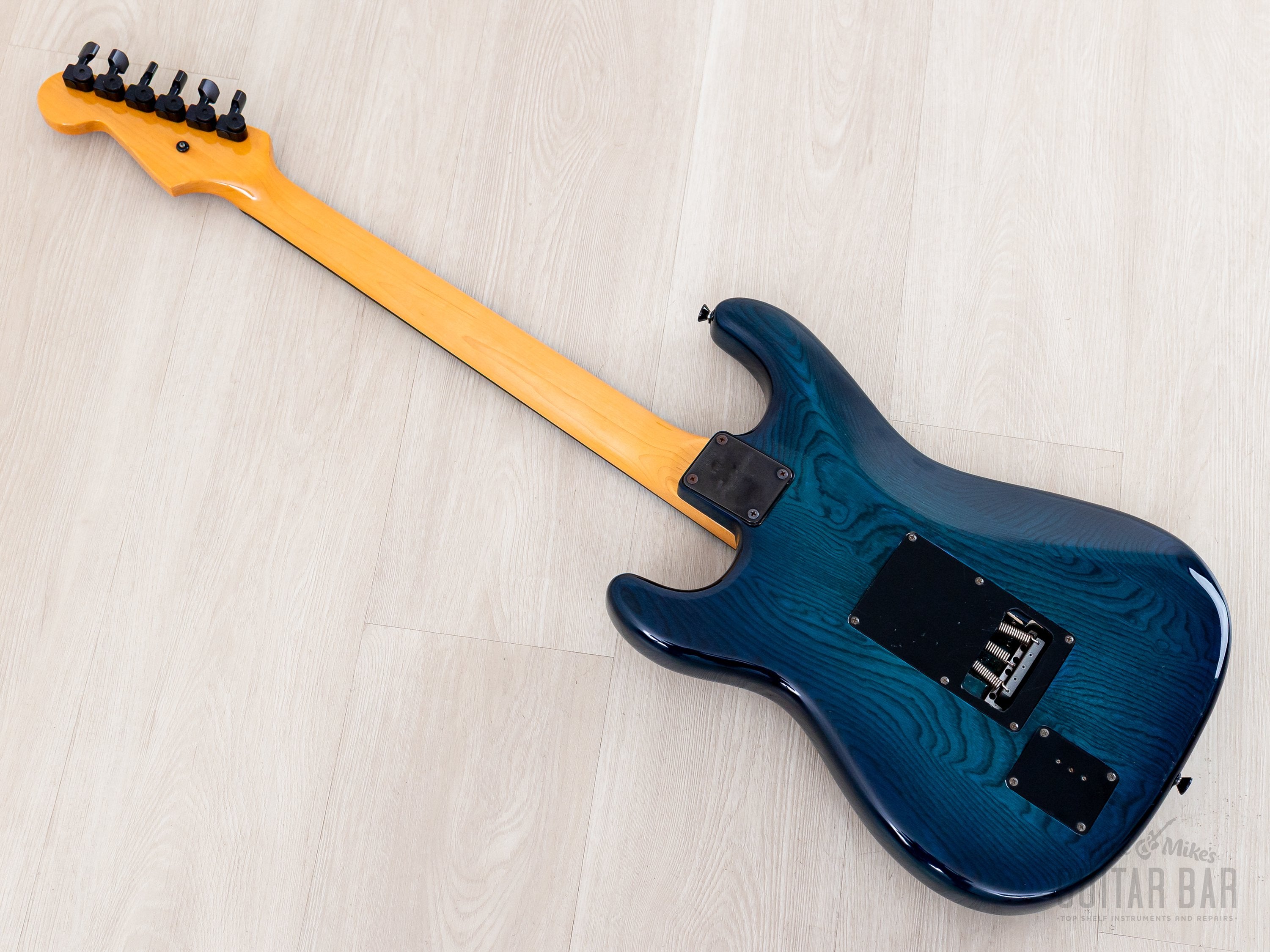1990 Levinson Blade R4 Vintage S-Style Electric Guitar Ocean Blue w/ H