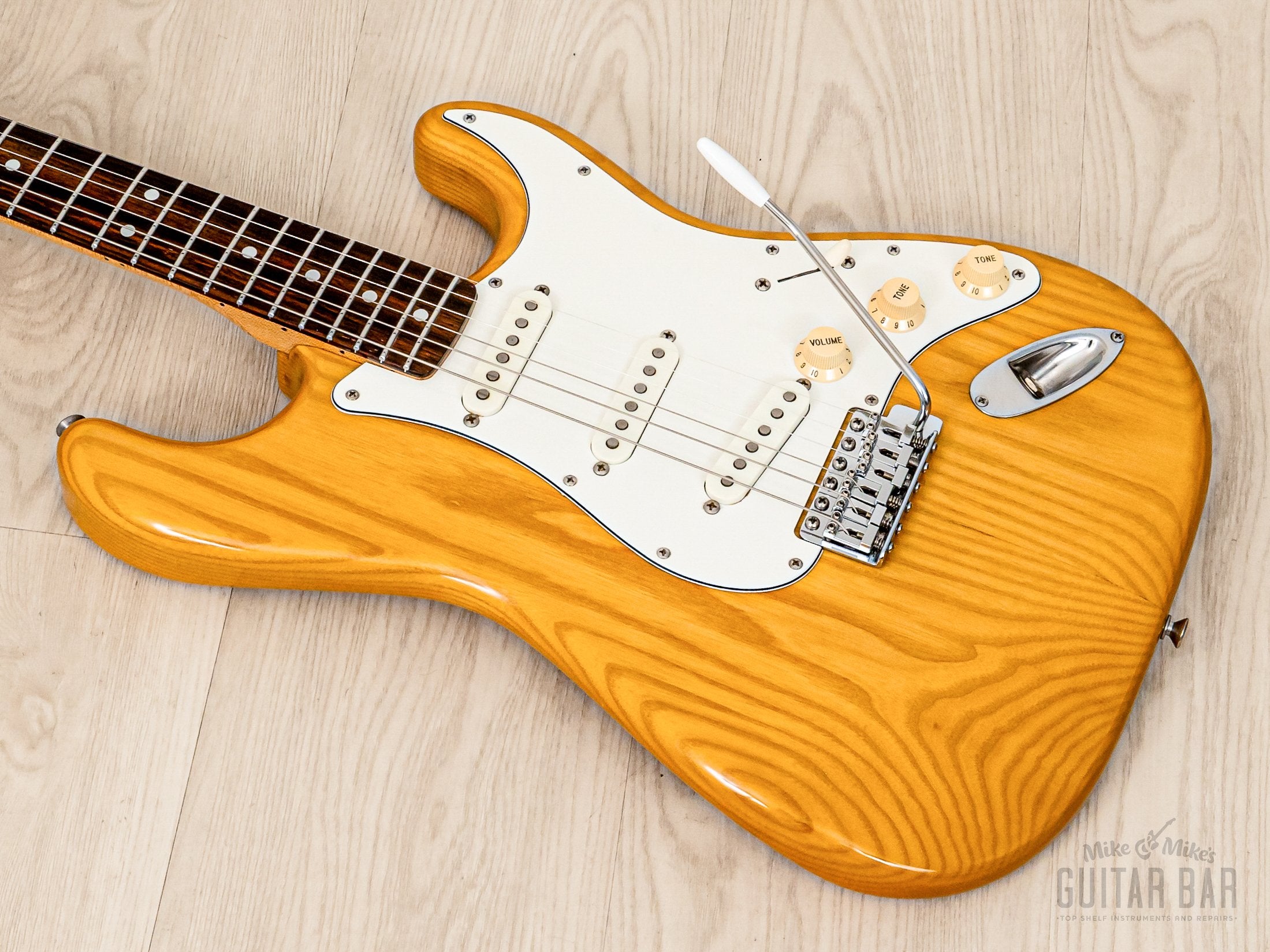 1986 Fender '72 Stratocaster ST72-115 Natural Ash, Near-Mint w/ USA Pickups & Case, Japan MIJ Fujigen