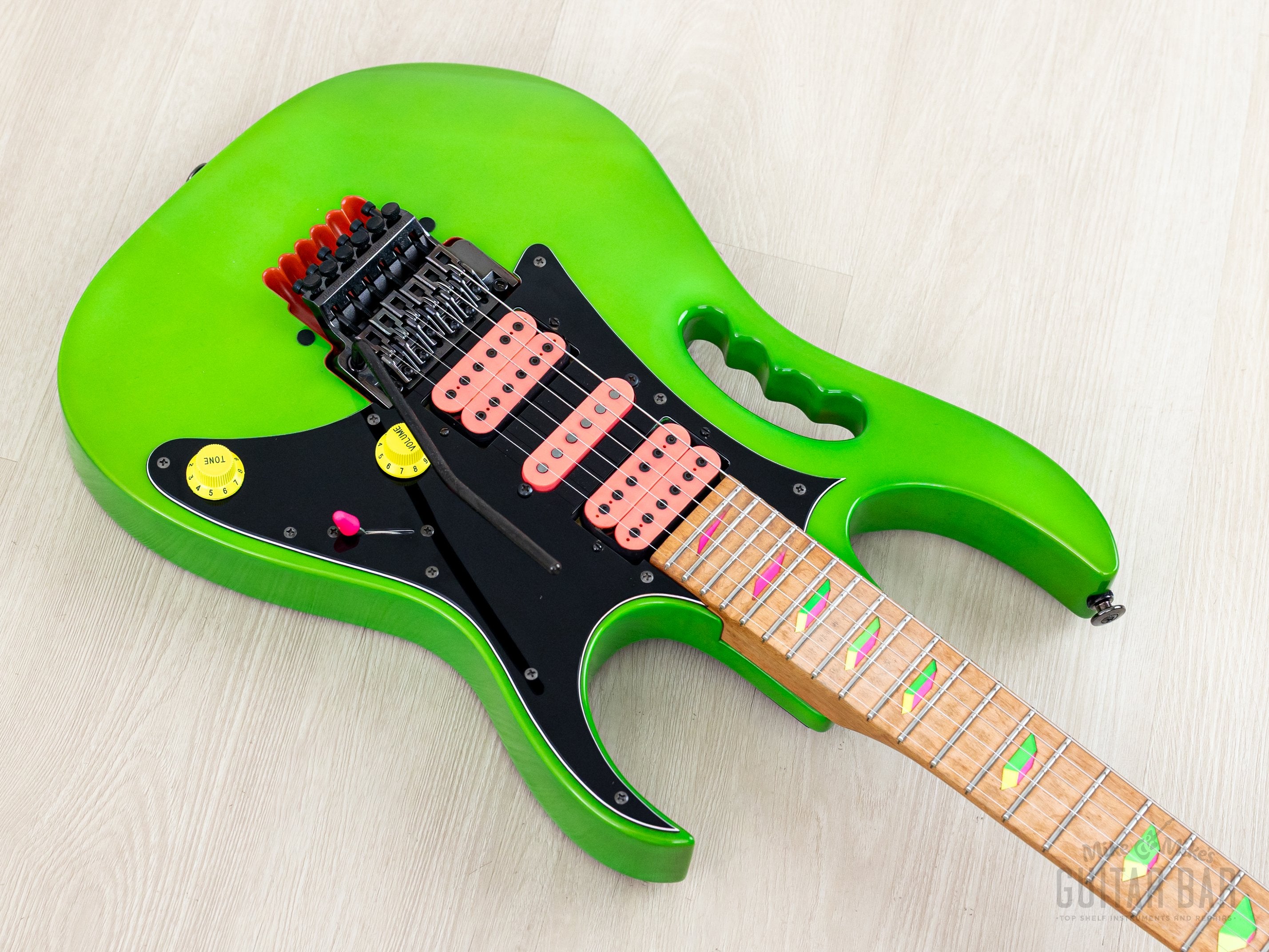 1987 Ibanez JEM777-LNG Steve Vai Signature Vintage Guitar Loch Ness Gr