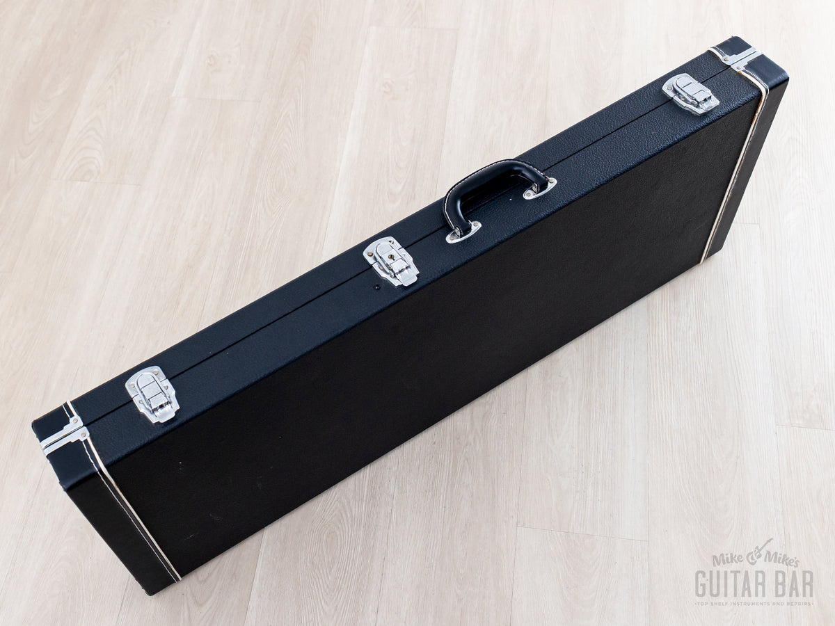 1980 Aria Pro II RS-600H closed hardshell case, standing