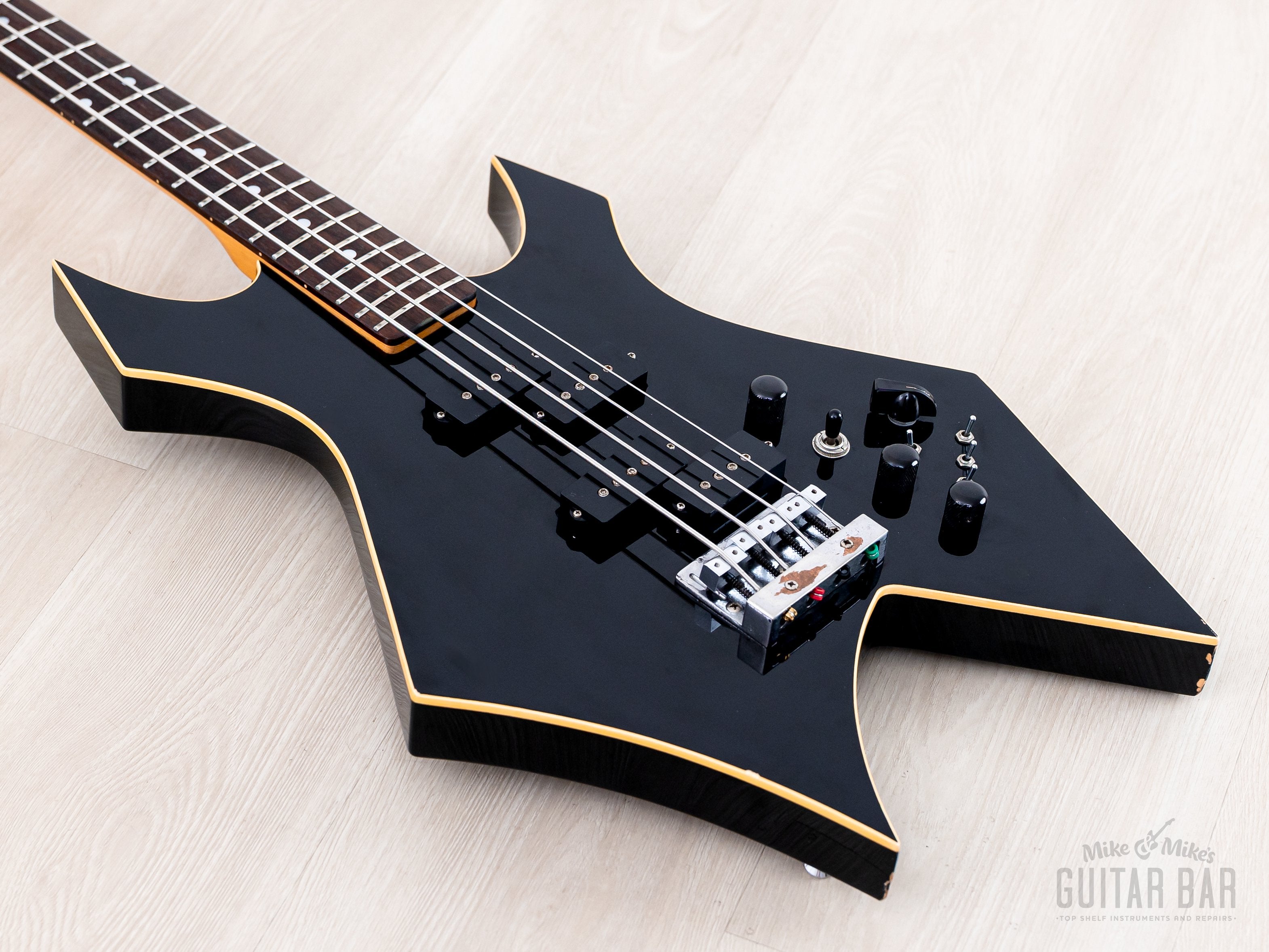 1987 B.C. Rich NJ Series Warlock Bass Black w/ Active Electronics, Jap