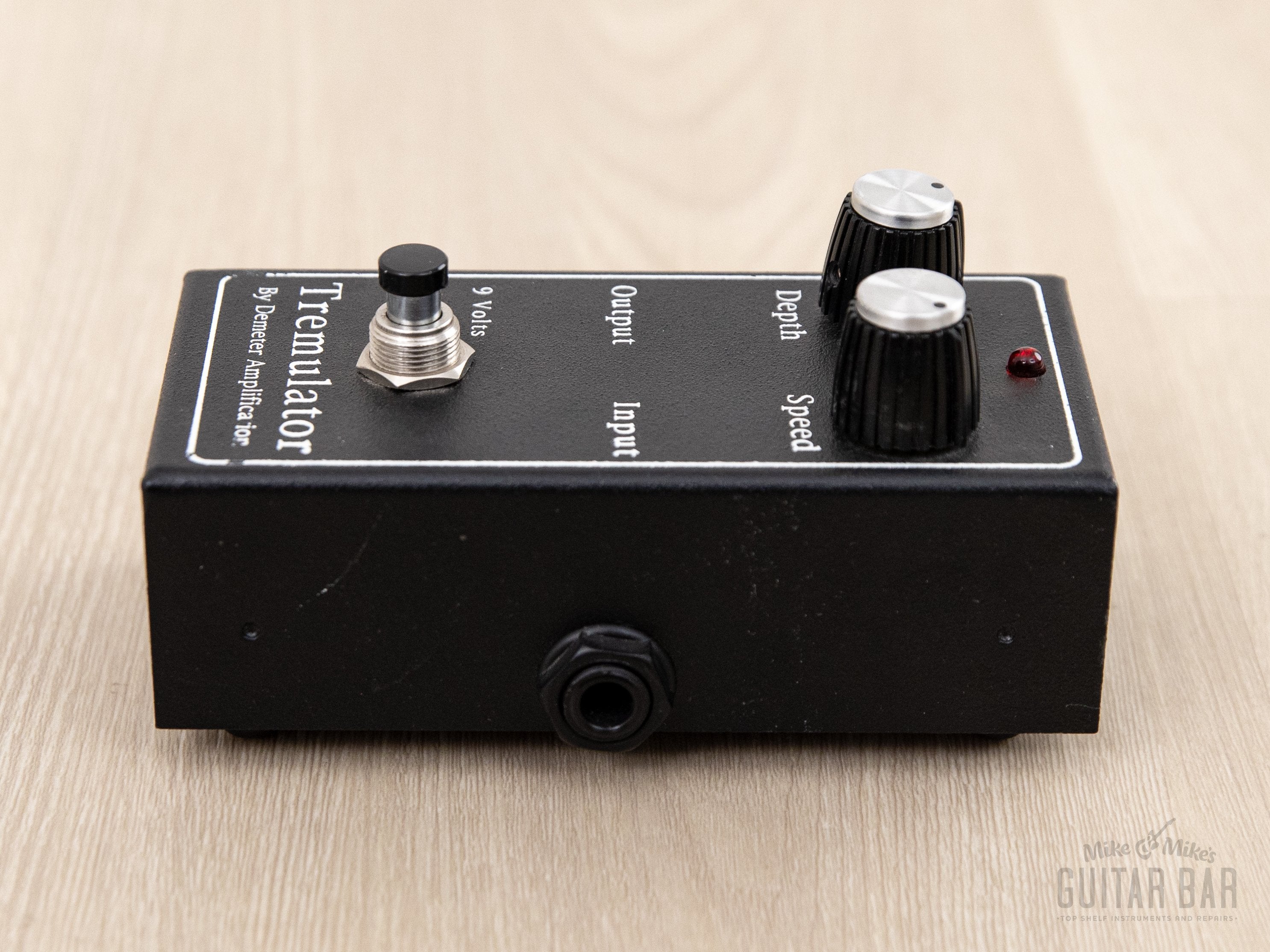 ギター Tremulator Demeter Amplification TRM-1 Tremulator | Demeter Amplification