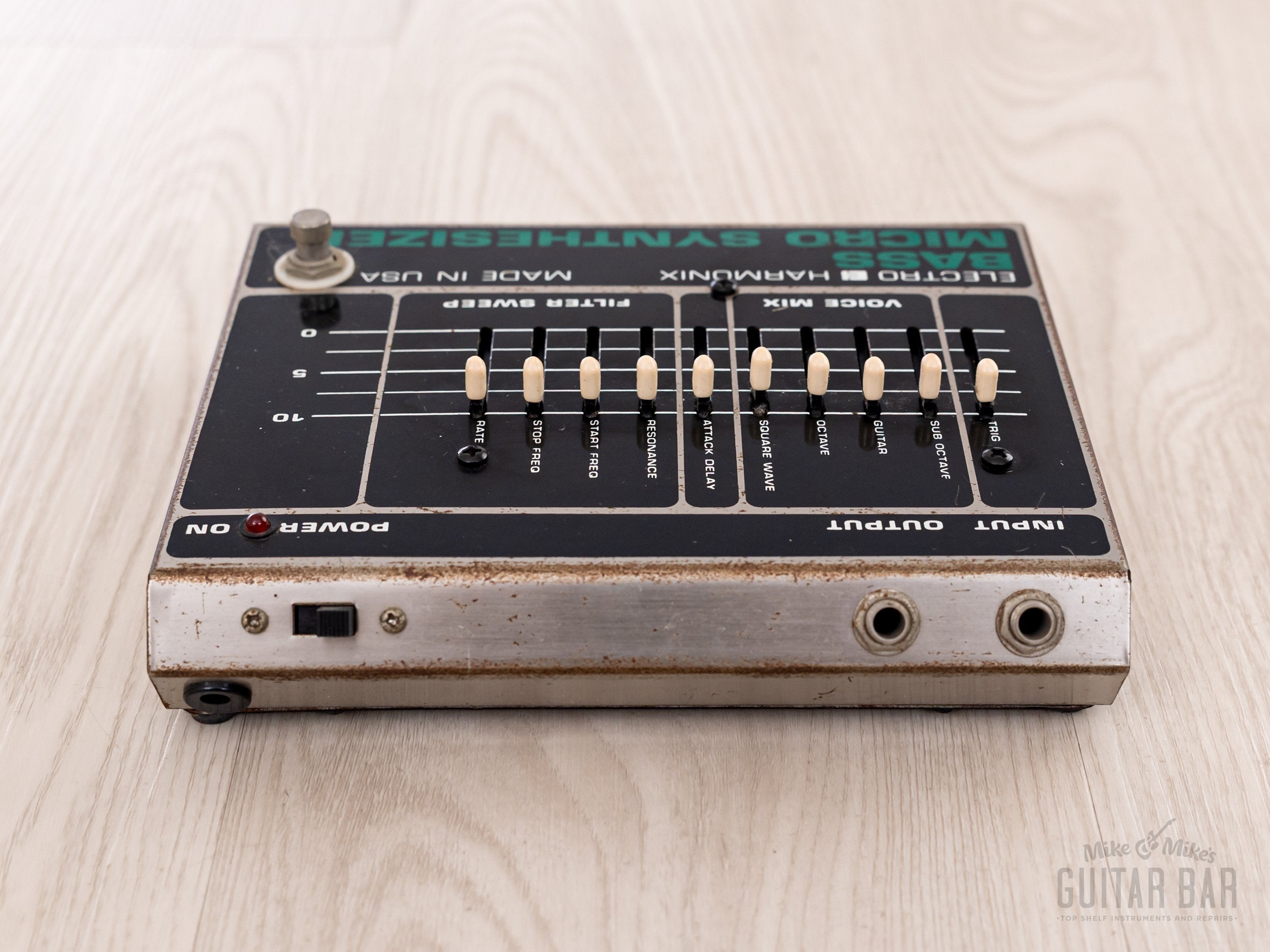 2000 Electro Harmonix Bass Micro Synthesizer Effects Pedal w/ Crate, Adapter & Paperwork