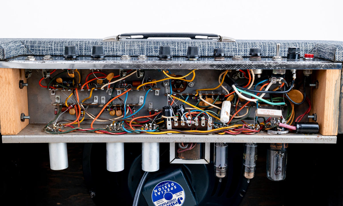 Supro Model 24 chassis circuit