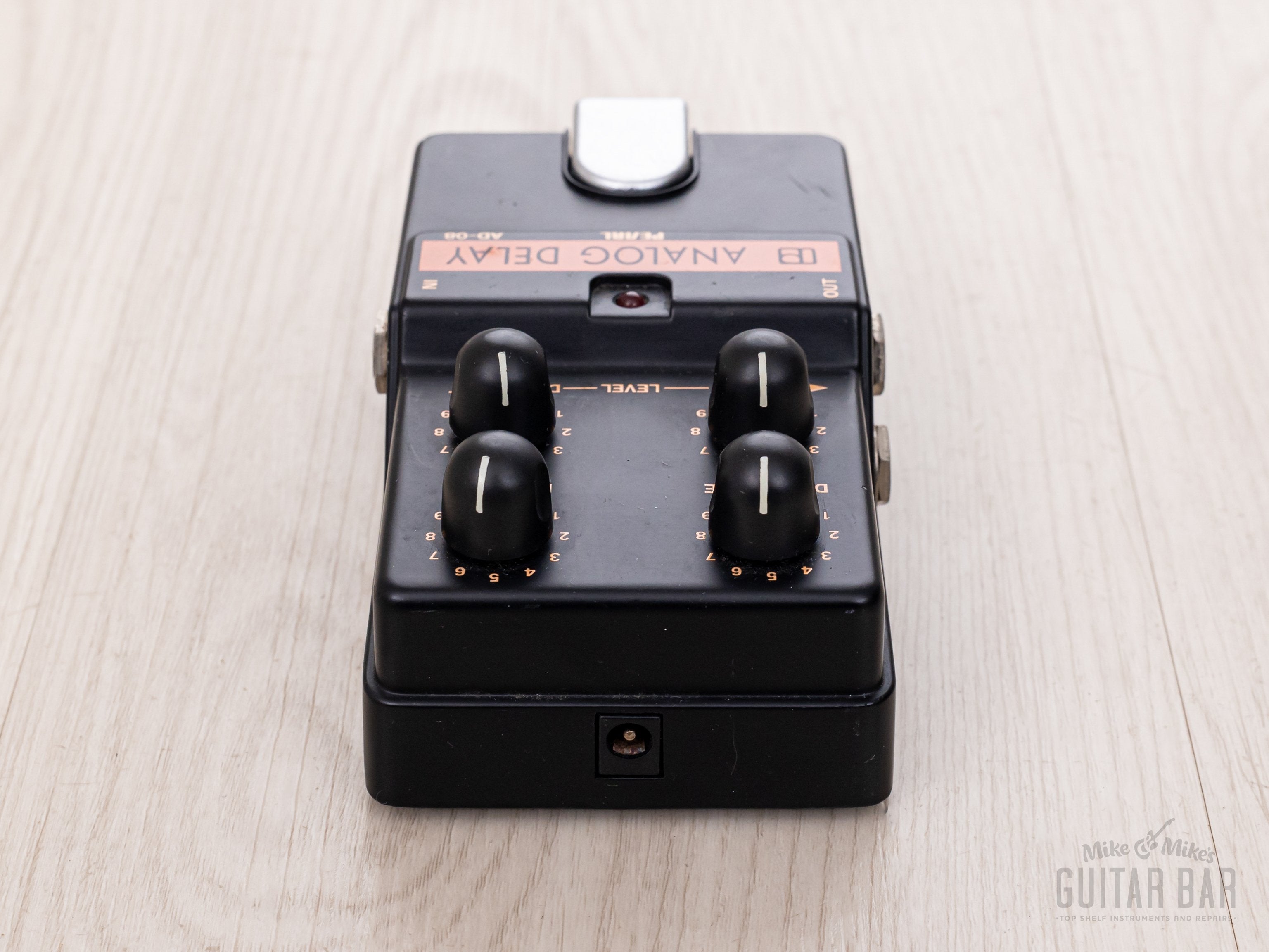 1980s Pearl AD-08 Analog Delay Vintage Effects Pedal Near-Mint w/ MN3102 BBD, Japan