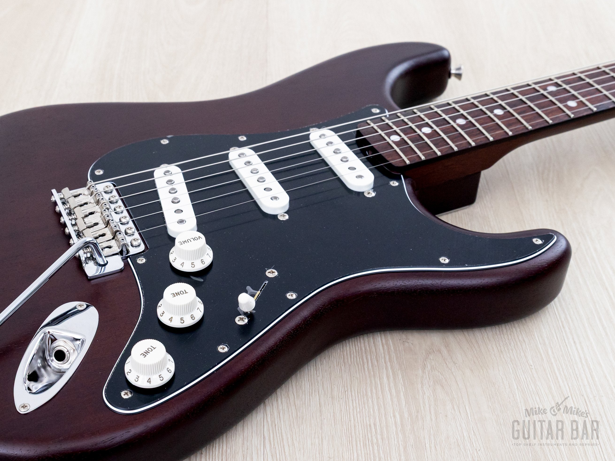 2023 Fender Traditional II Late '60s Stratocaster FSR All-Mahogany w/