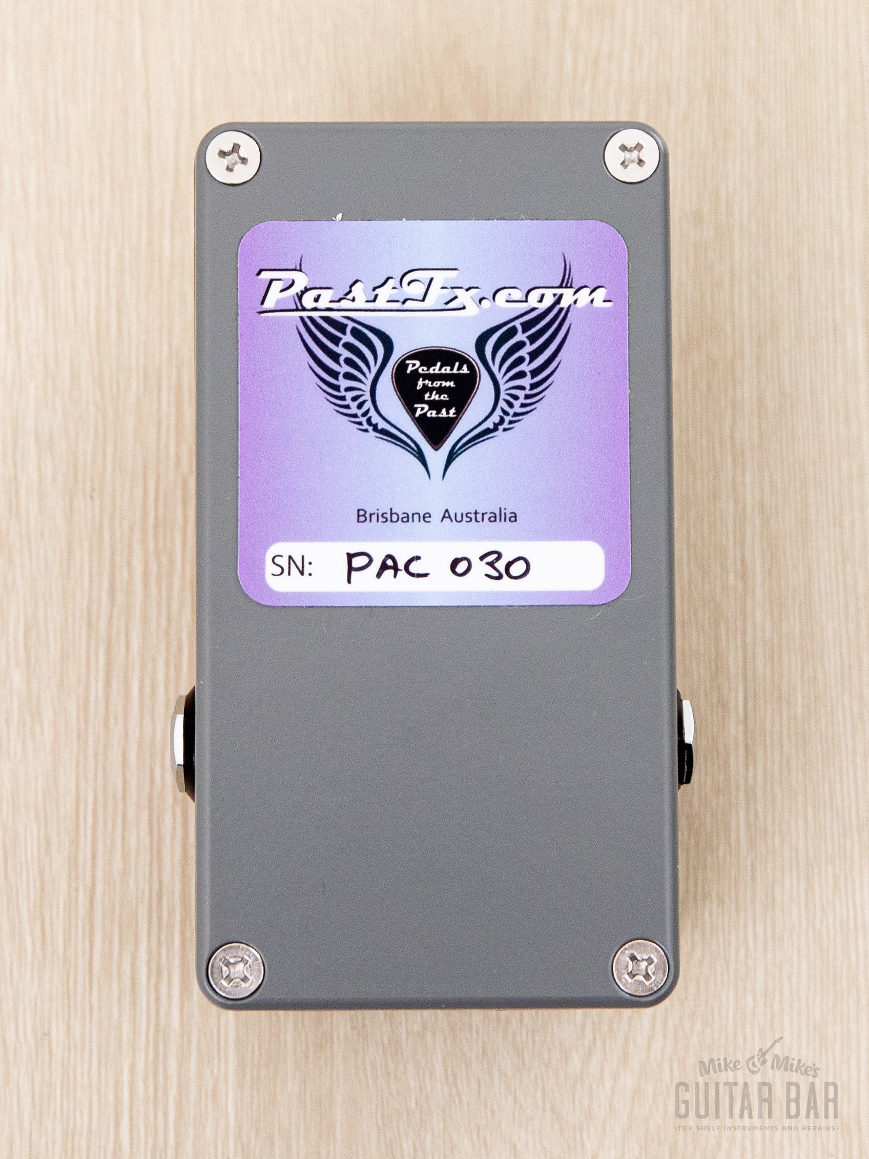 PastFX Chorus Ensemble Preamp Crunch Effects Pedal