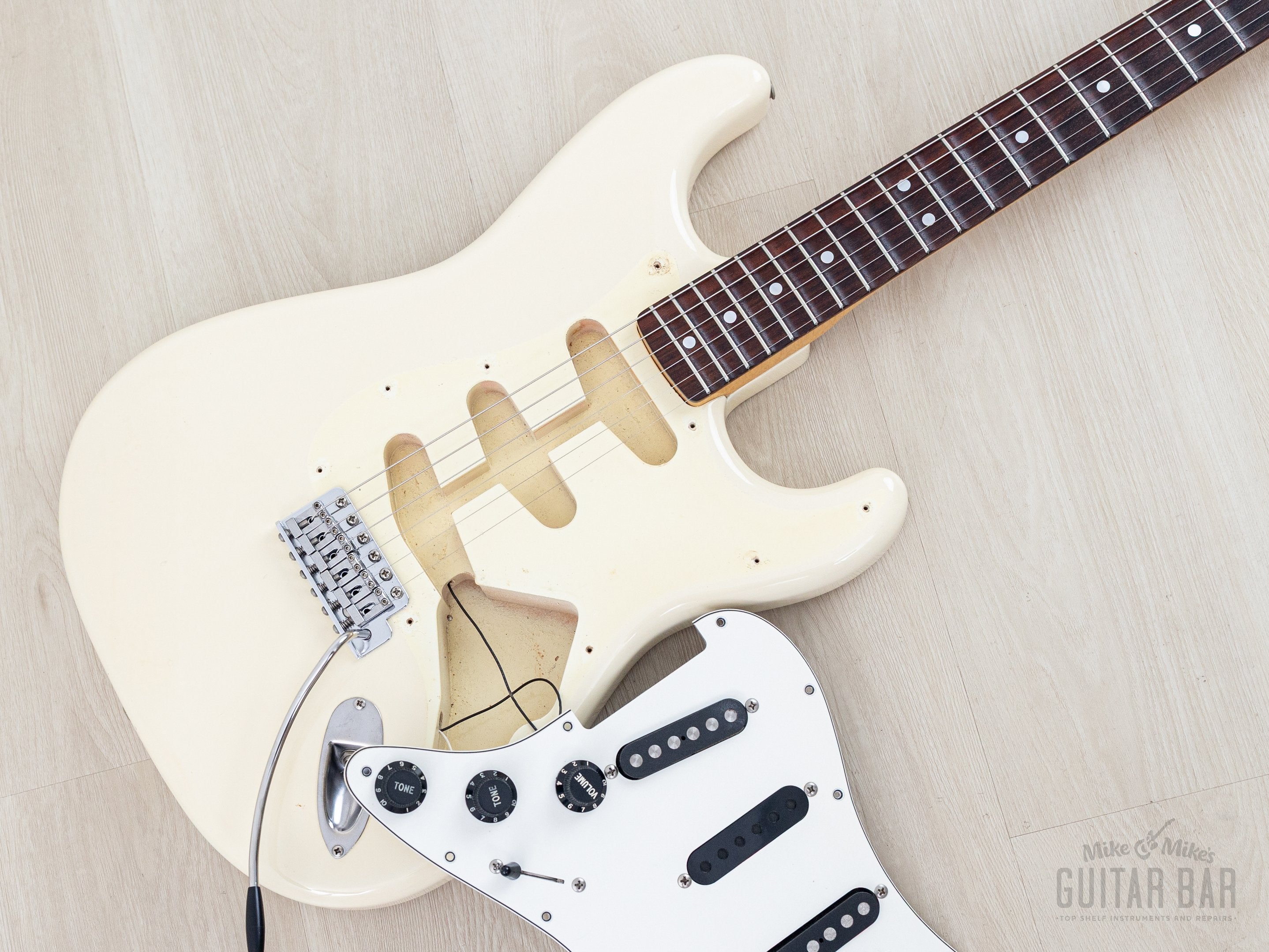 1994 Fender Ritchie Blackmore Stratocaster ST72-145RB Olympic White, N