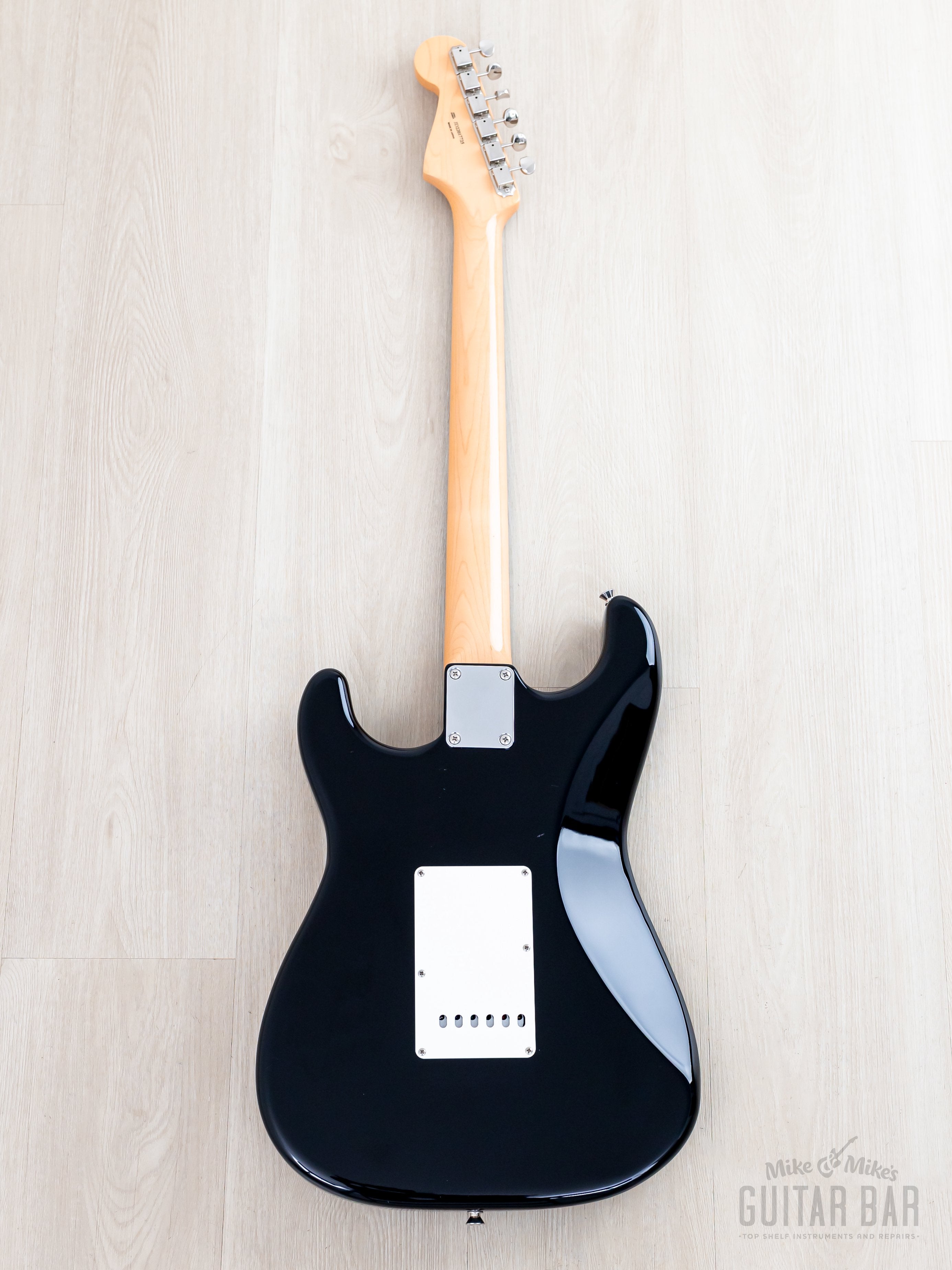 2022 Fender Traditional II '60s Stratocaster Black, Japan MIJ