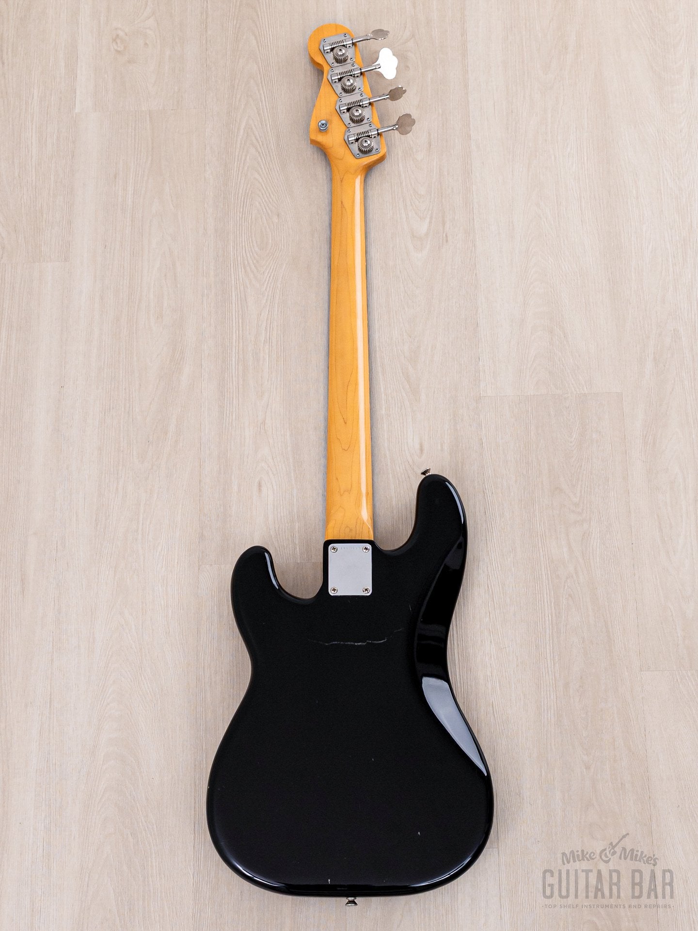 1982 Fender JV Precision Bass '62 Vintage Reissue PB62-75 Black w/ Cas