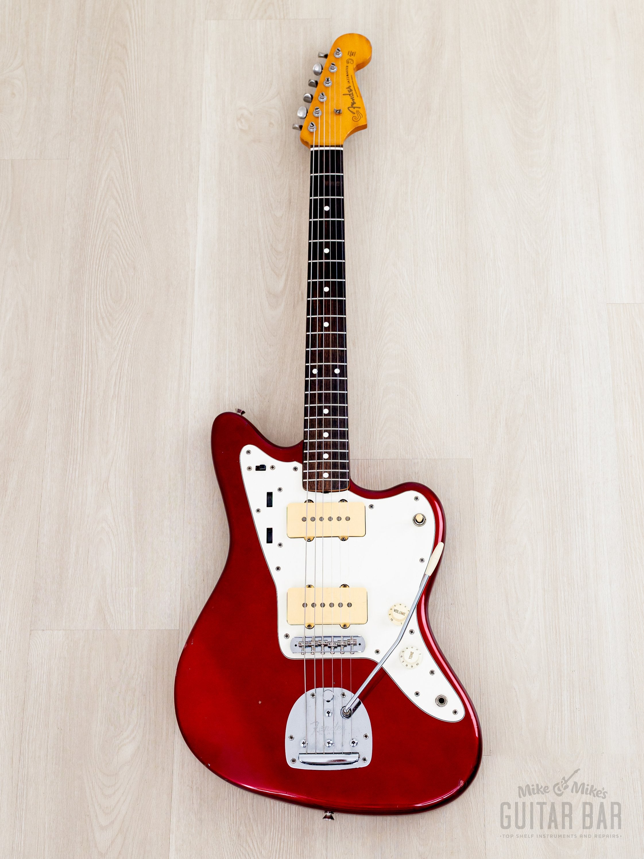 1983 Fender JV Jazzmaster '62 Vintage Reissue JM66-70 Candy Apple Red,