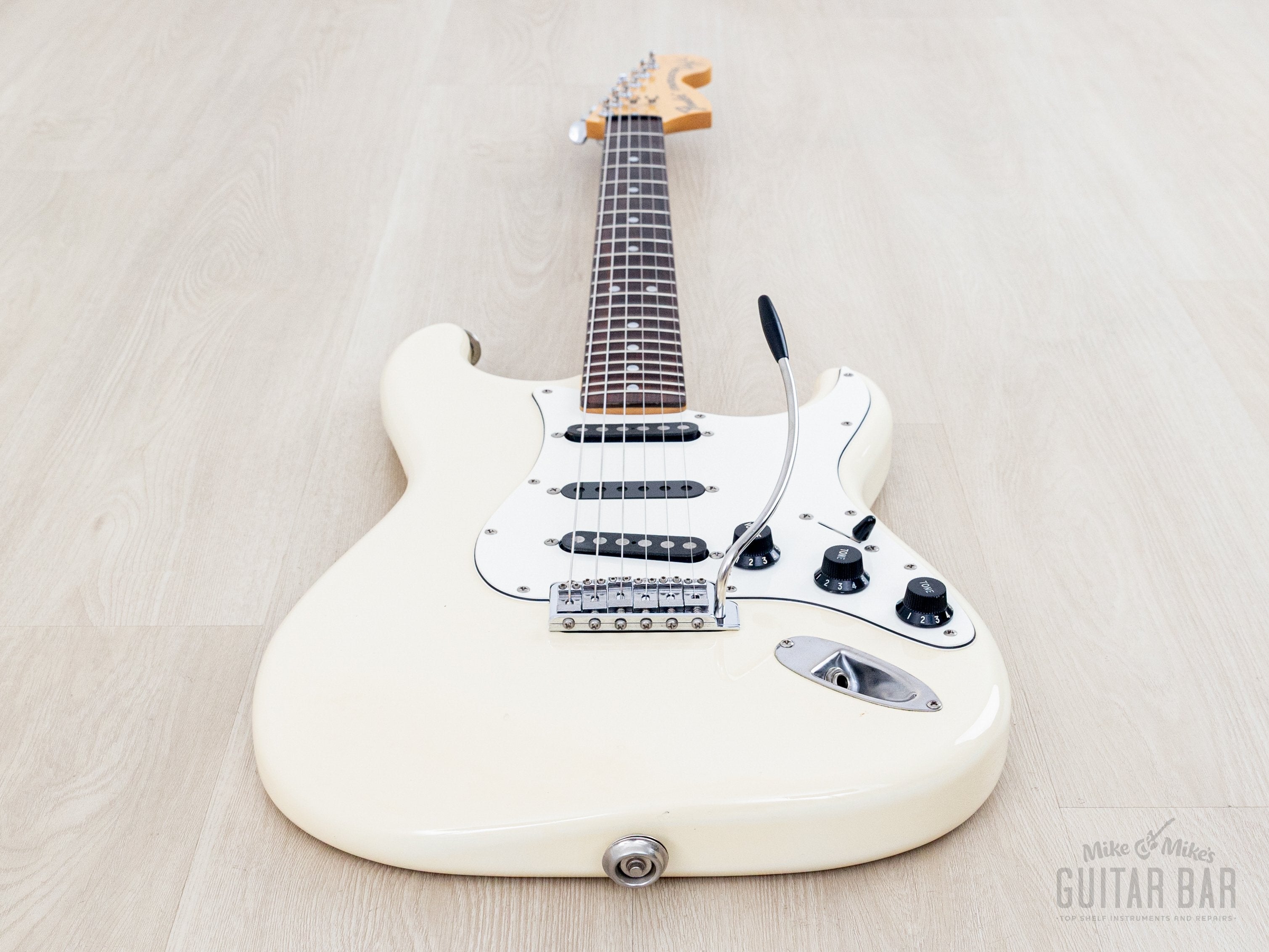 1994 Fender Ritchie Blackmore Stratocaster ST72-145RB Olympic White, N