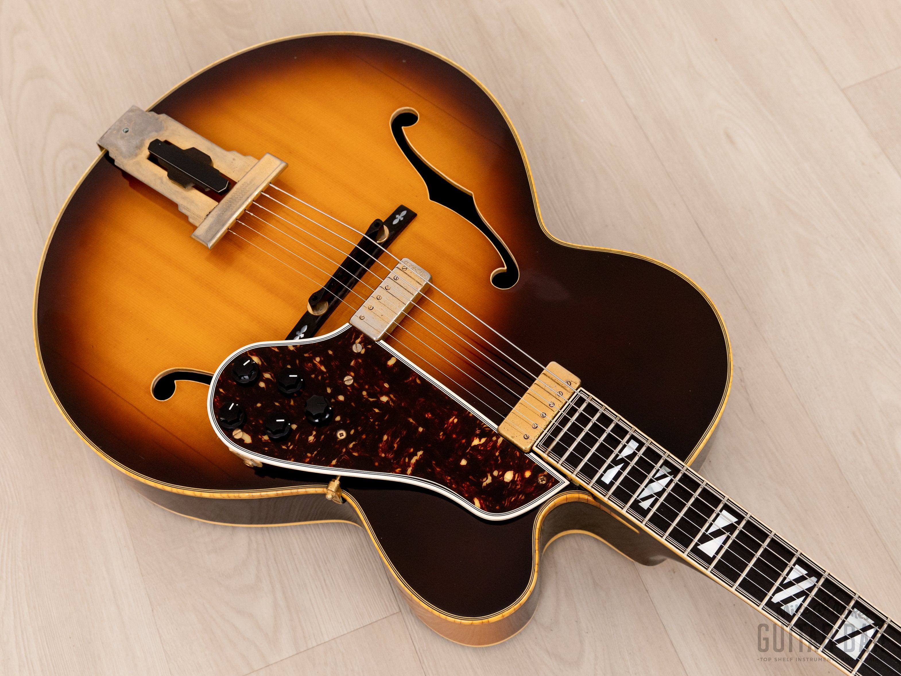 1976 Greco J-115 Vintage Johnny Smith Archtop Guitar Sunburst 100% Original, Japan Fujigen