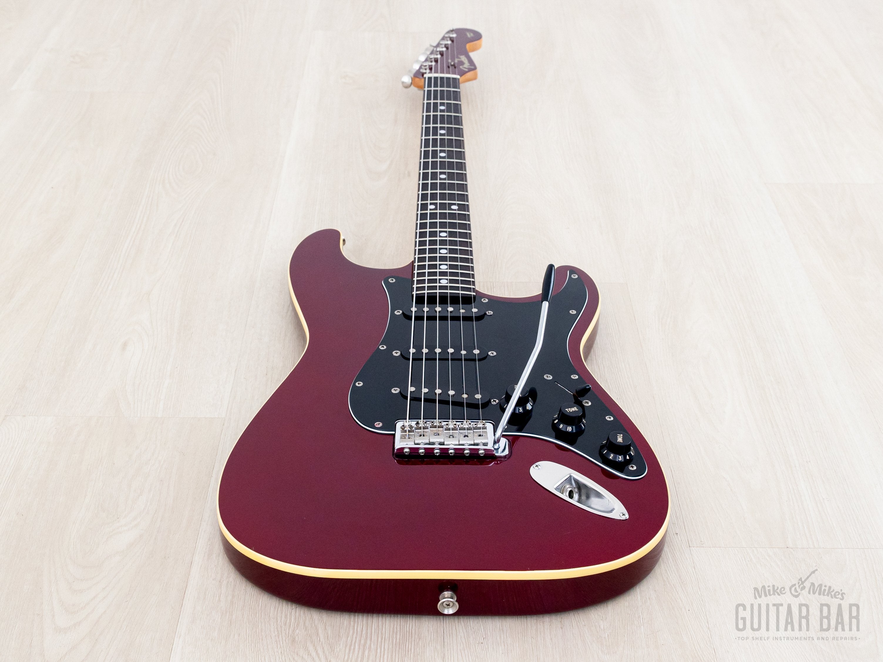 2004 Fender Aerodyne Stratocaster AST-65 Electric Guitar Candy Apple R