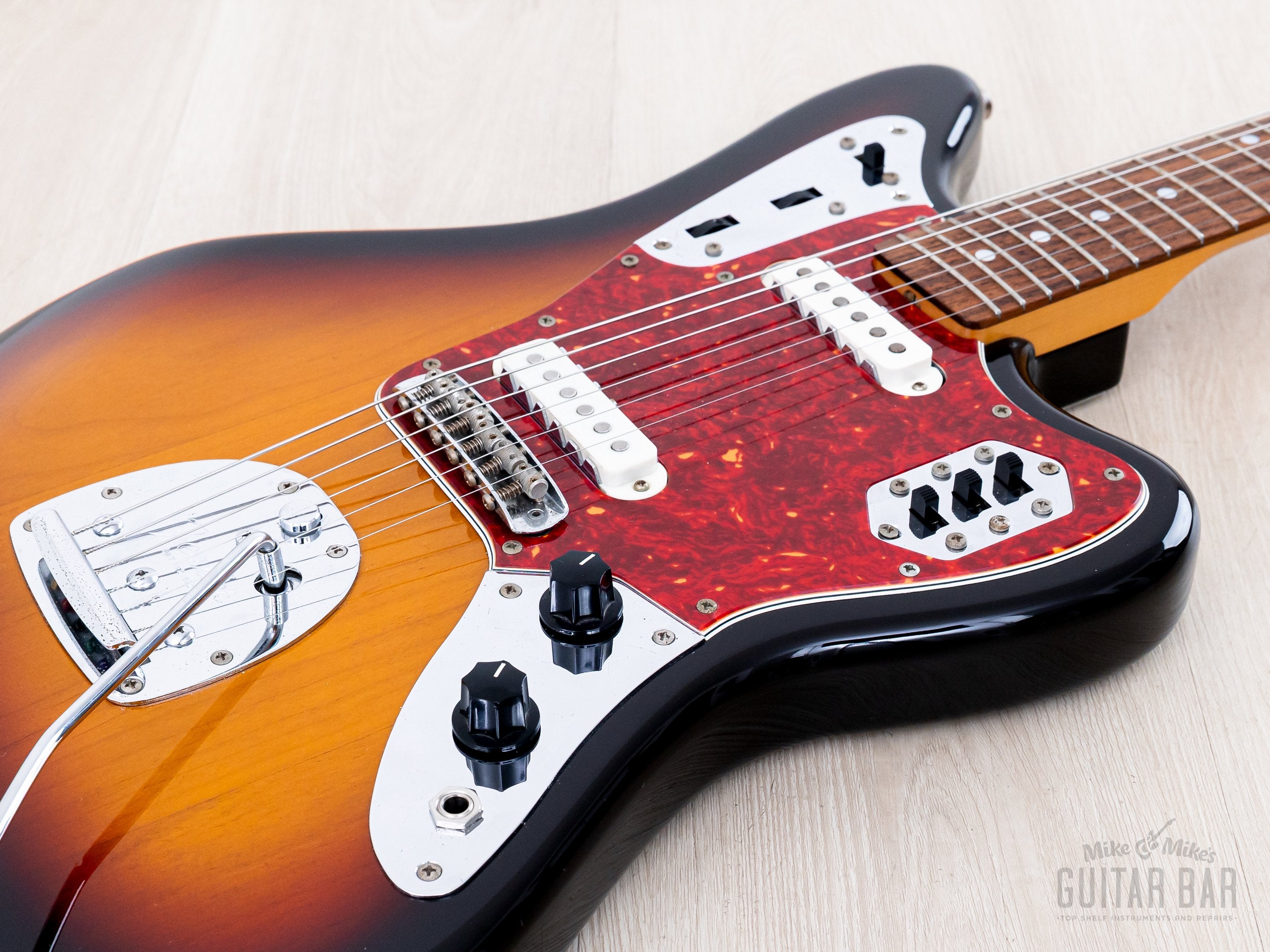 1999 Fender Jaguar '62 Vintage Reissue JG66-85 Sunburst, Near-Mint w/