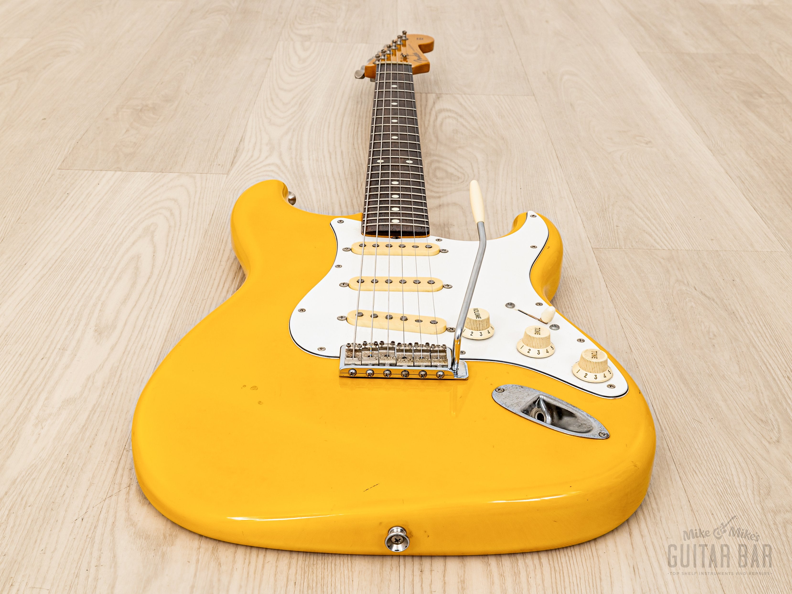 1988 Fender Stratocaster '62 Vintage Reissue ST62-55 Rebel Yellow, Japan MIJ Fujigen