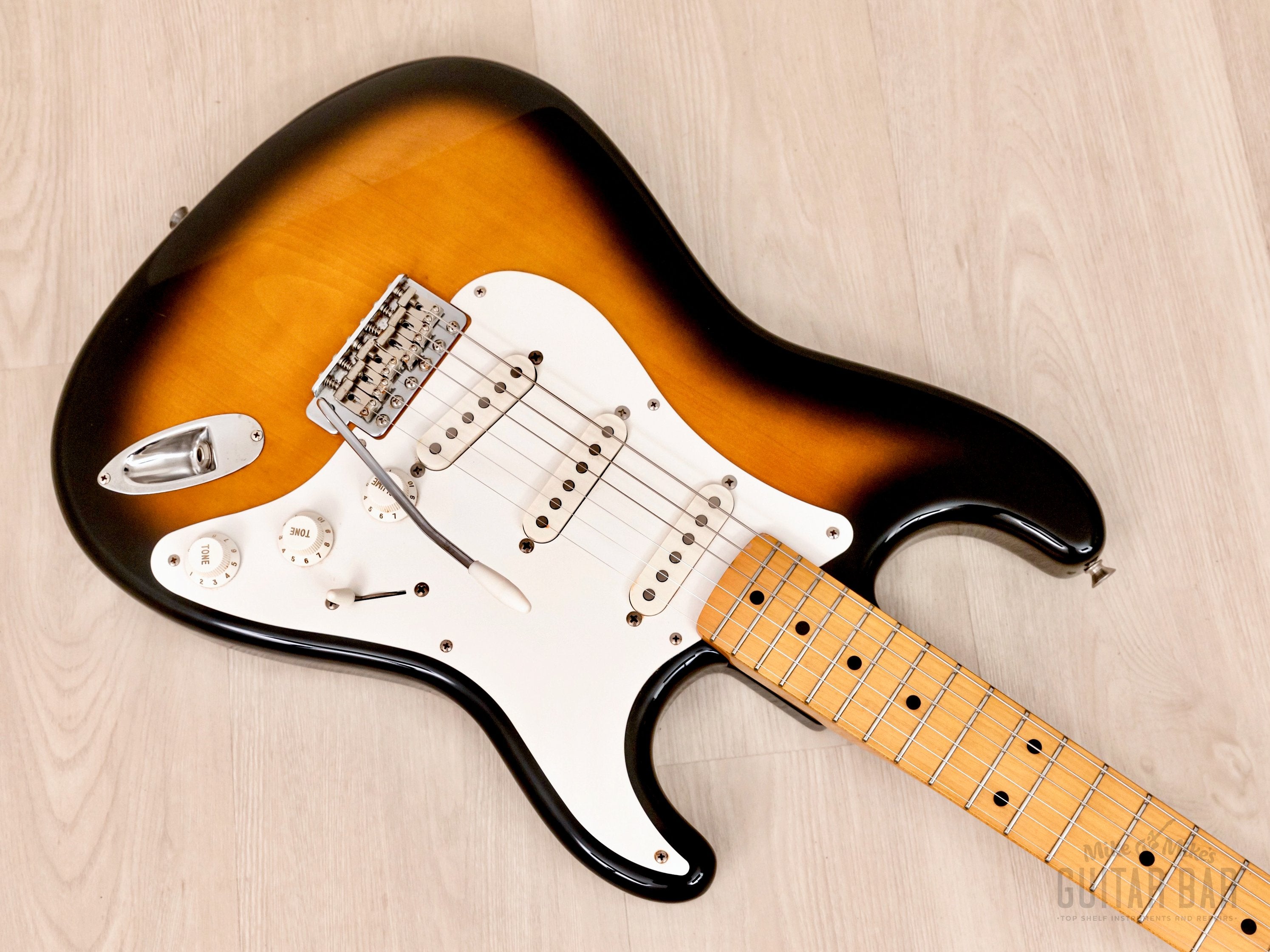 1994 Fender Stratocaster ‘54 Vintage Reissue ST54-53 Sunburst w/ V Neck, Japan MIJ