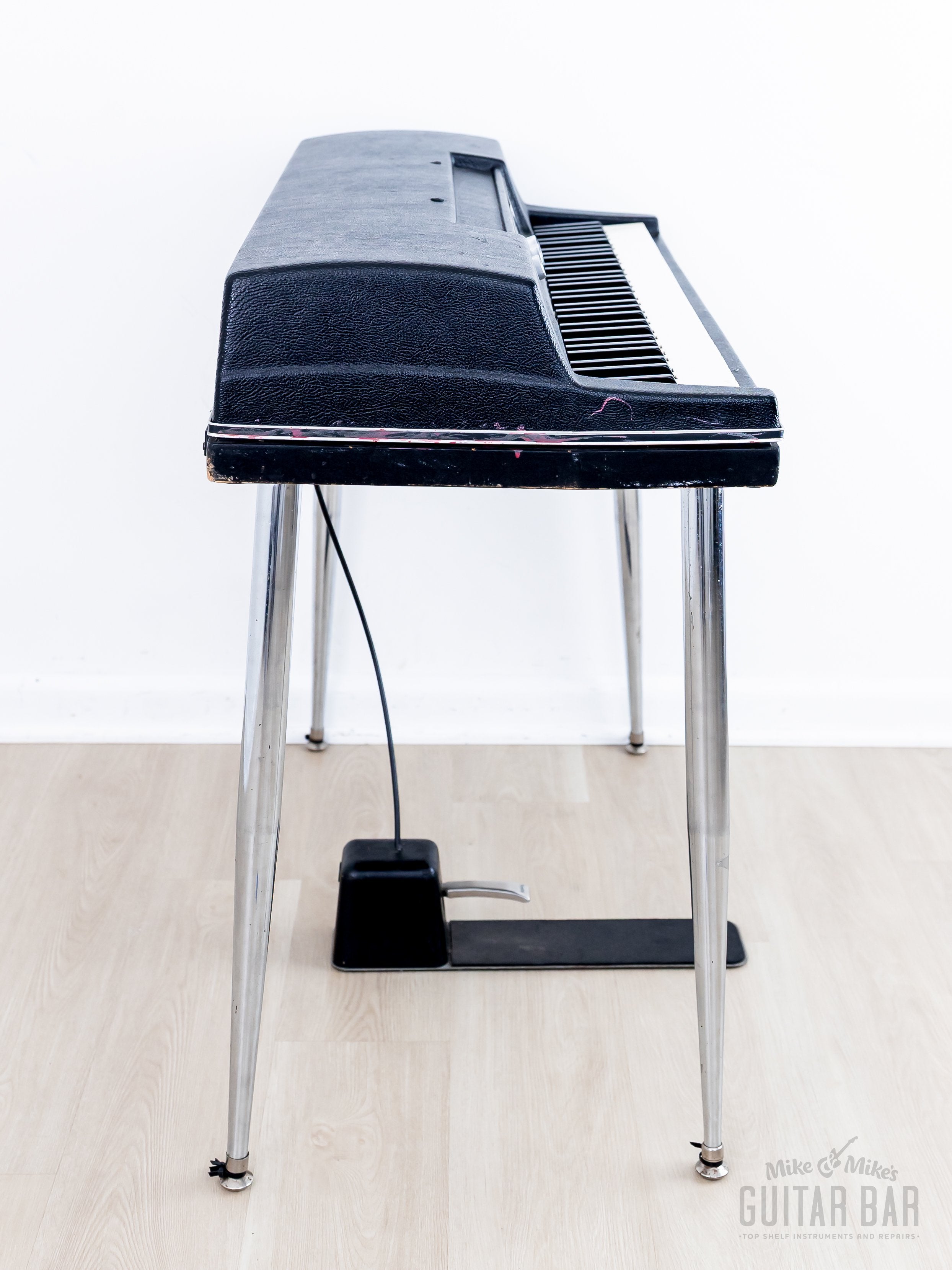 1972 Wurlitzer 200 Vintage Electric Piano Black, Serviced w/ Warneck P