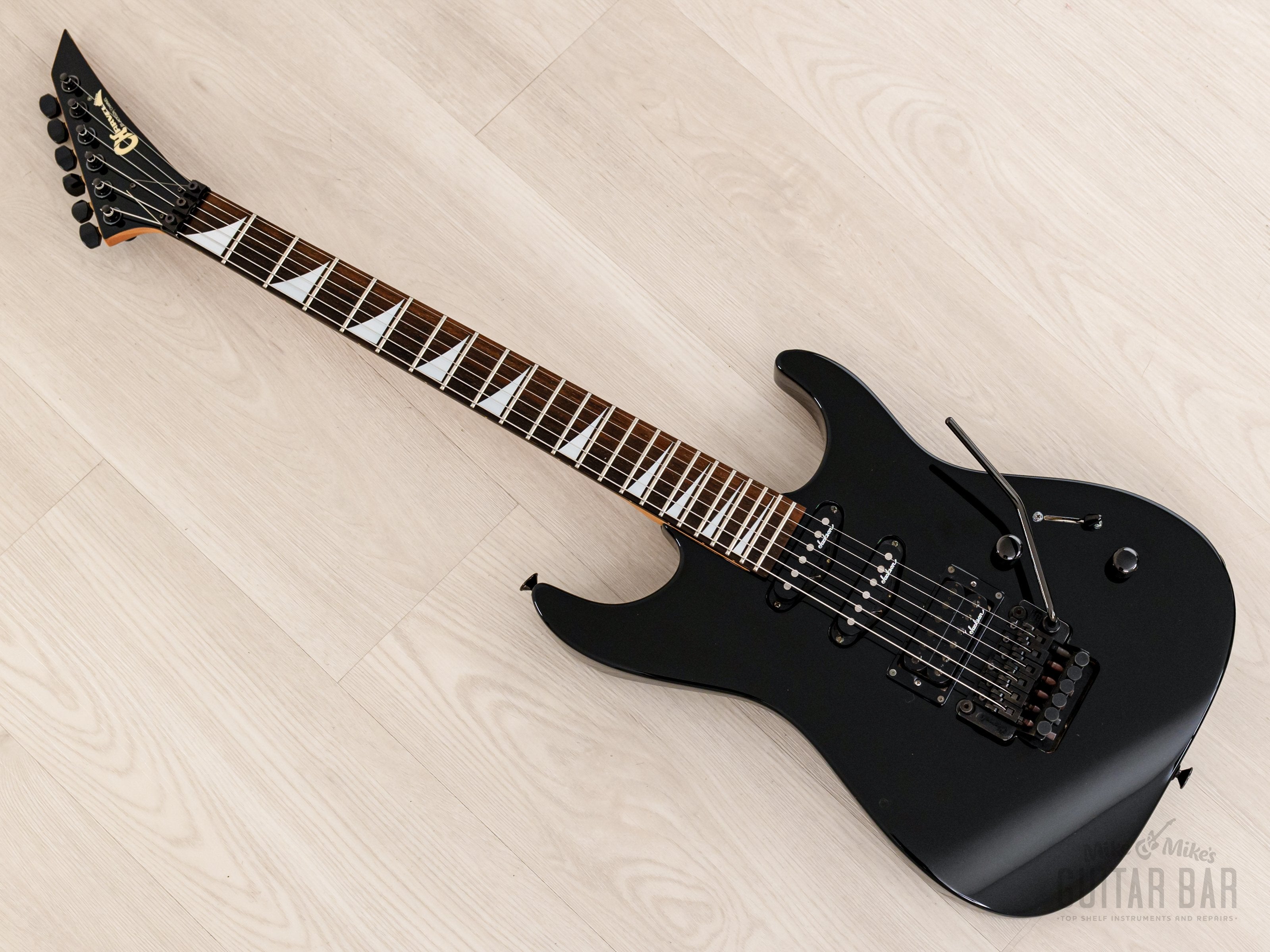 1989 Charvel Jackson DK-085-SSH Vintage Superstrat Black w