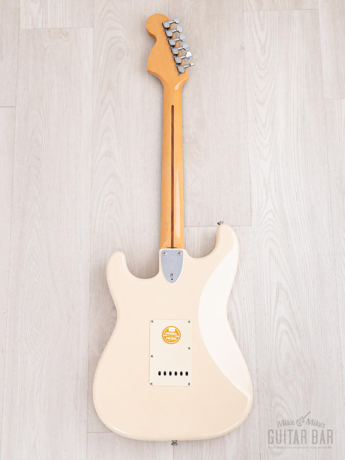 Fender '72 Stratocaster full back view