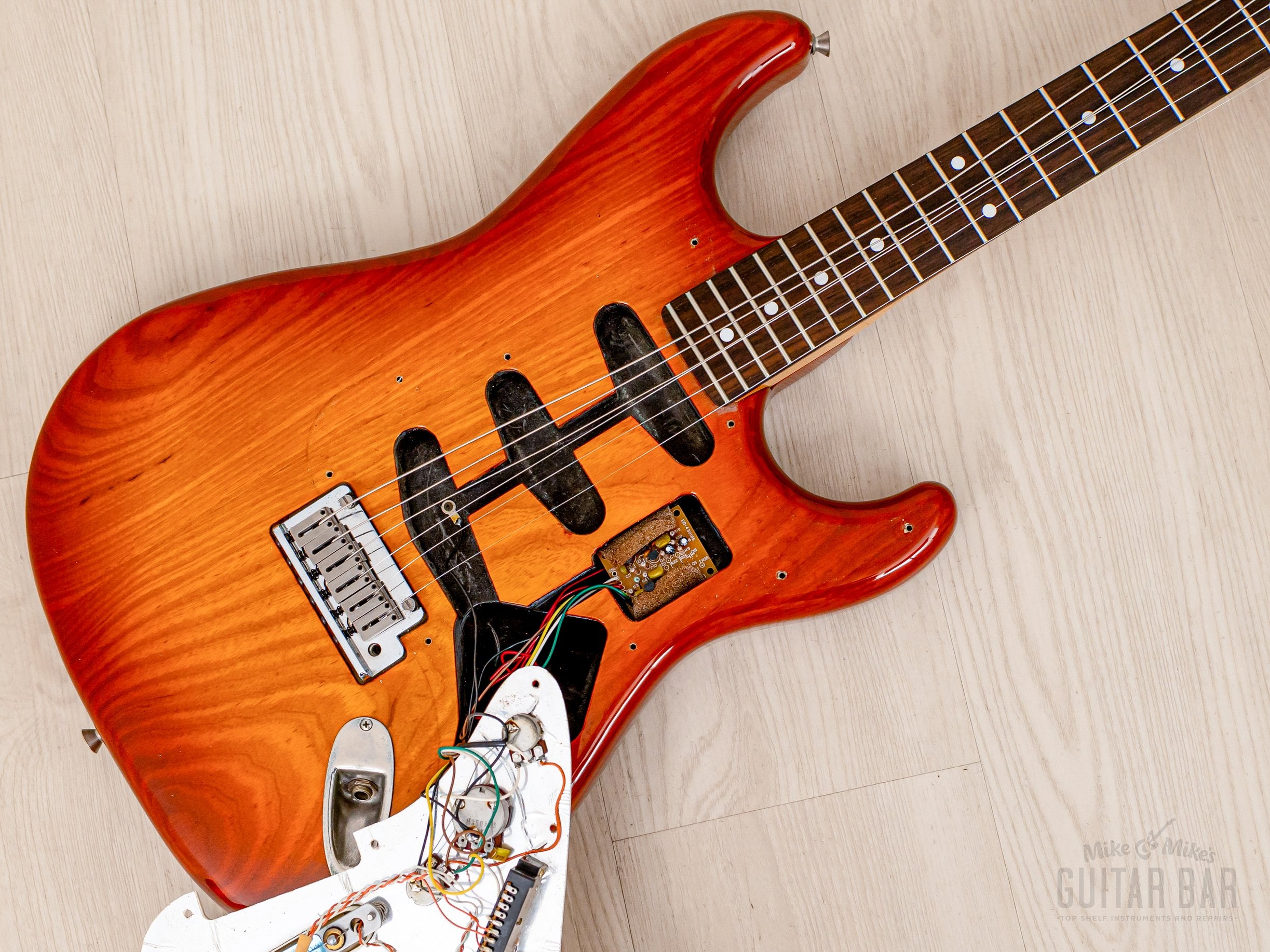 1991 Fender Pro Feel Series Stratocaster STR-850LS w/ USA Lace Sensor, Japan MIJ Fujigen