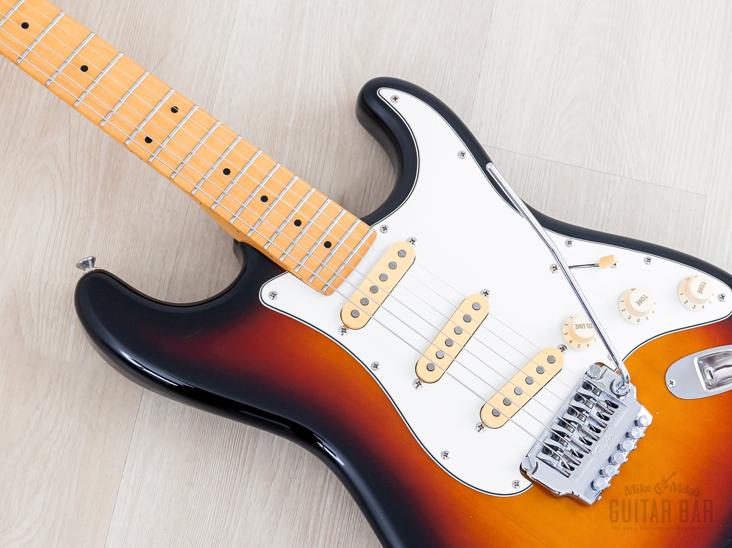 1985 Fender Boxer Series Stratocaster ST557 Sunburst w/ Blade Shooter,