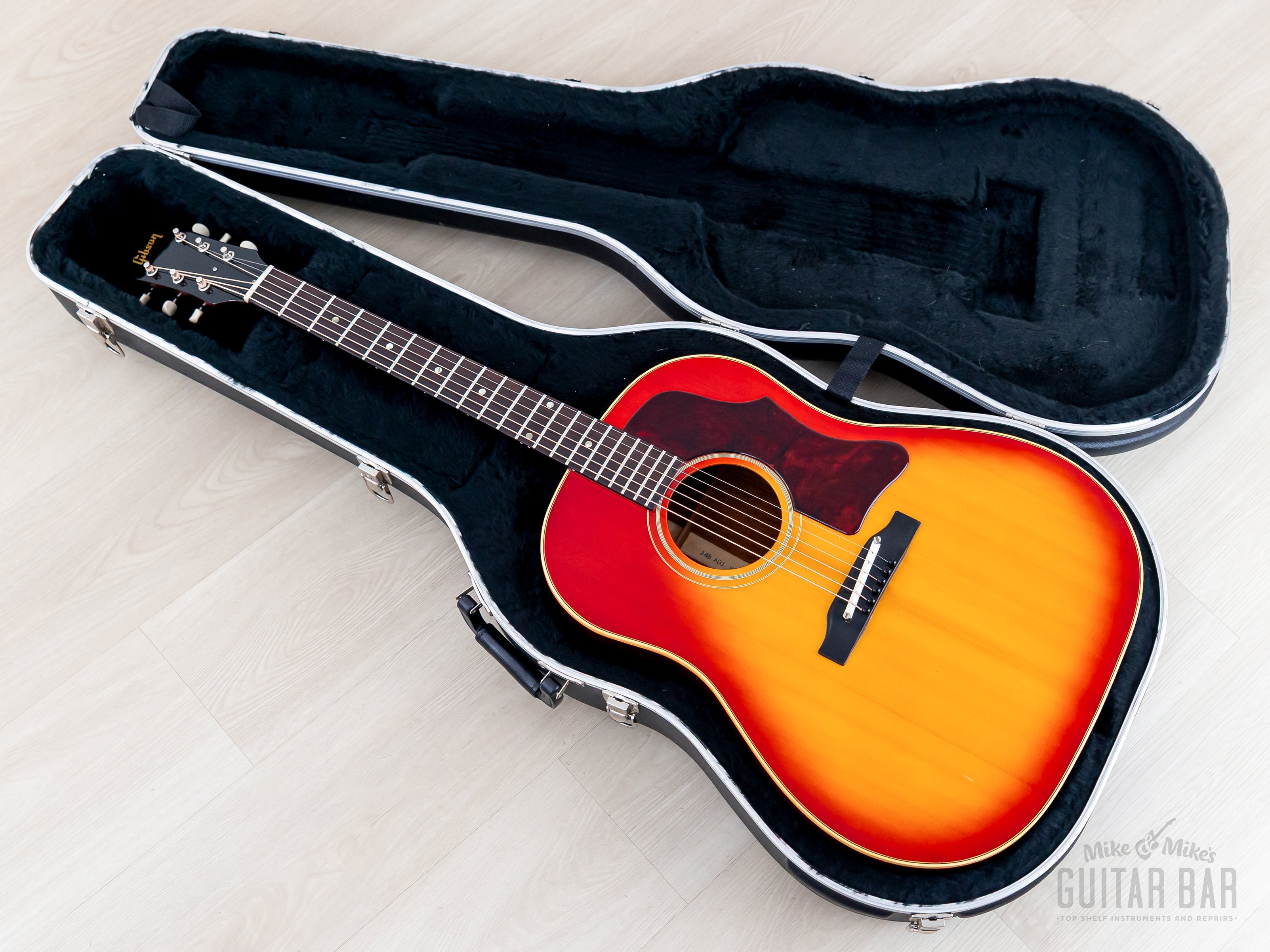 1964 Gibson J-45 ADJ Vintage Dreadnought Acoustic Guitar Cherry Sunbur