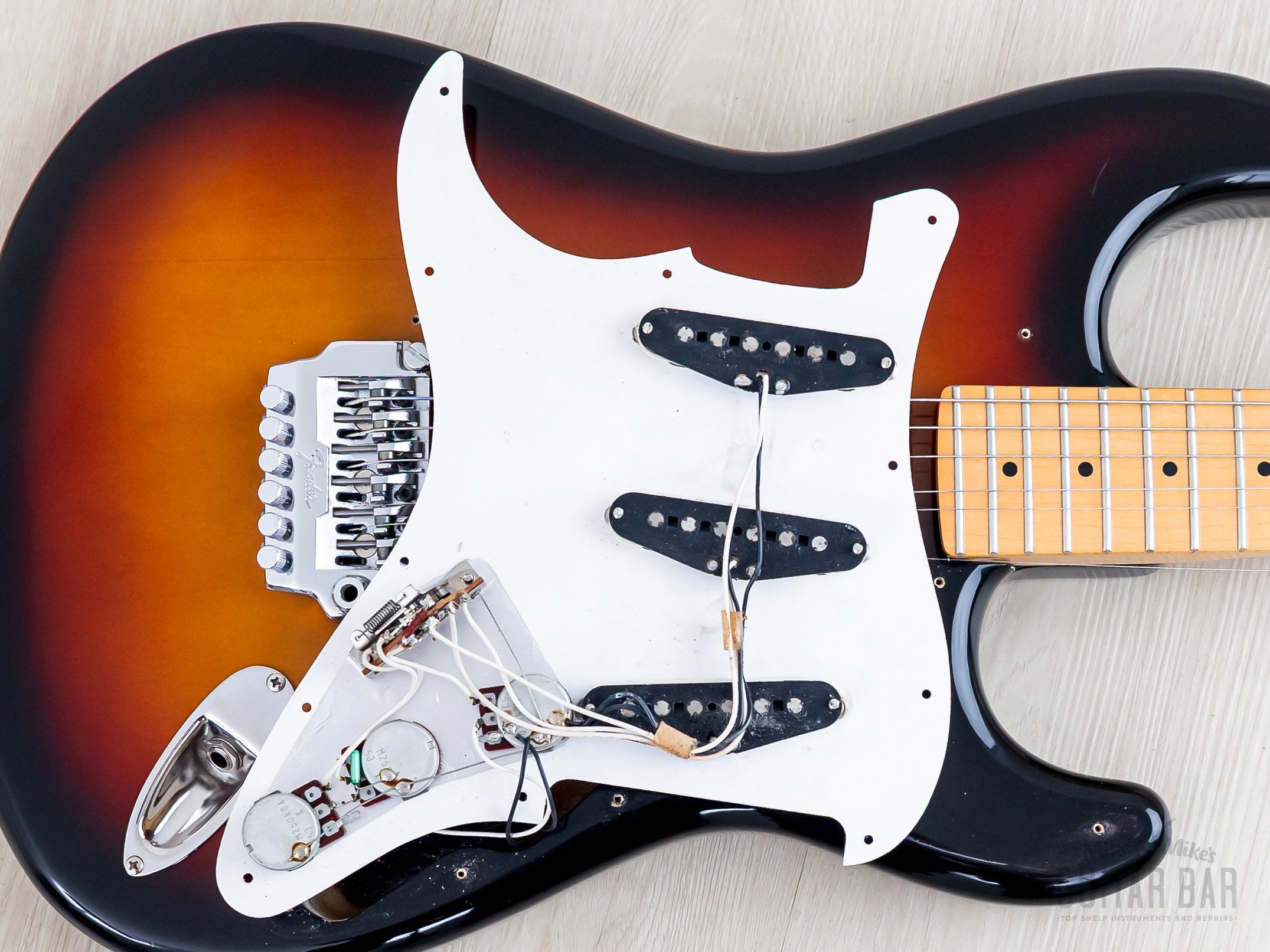 1985 Fender Boxer Series Stratocaster ST557 Sunburst w/ Blade Shooter,