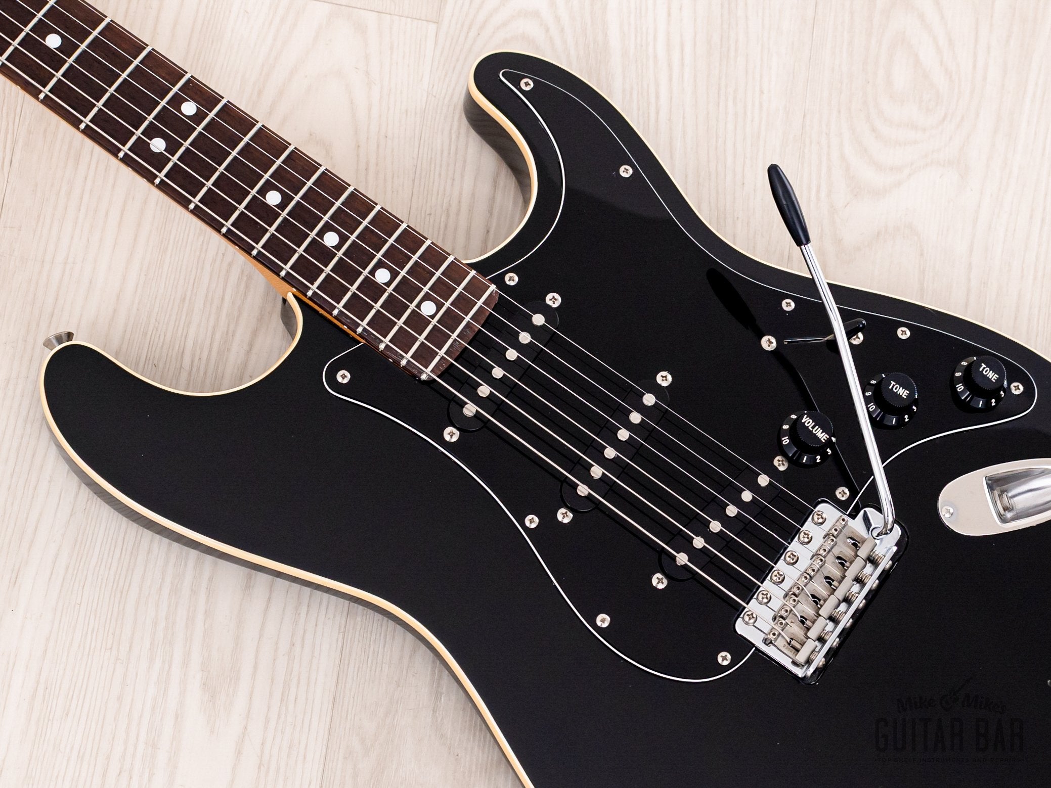 2004 Fender Aerodyne Stratocaster AST-65 Electric Guitar Black, Japan