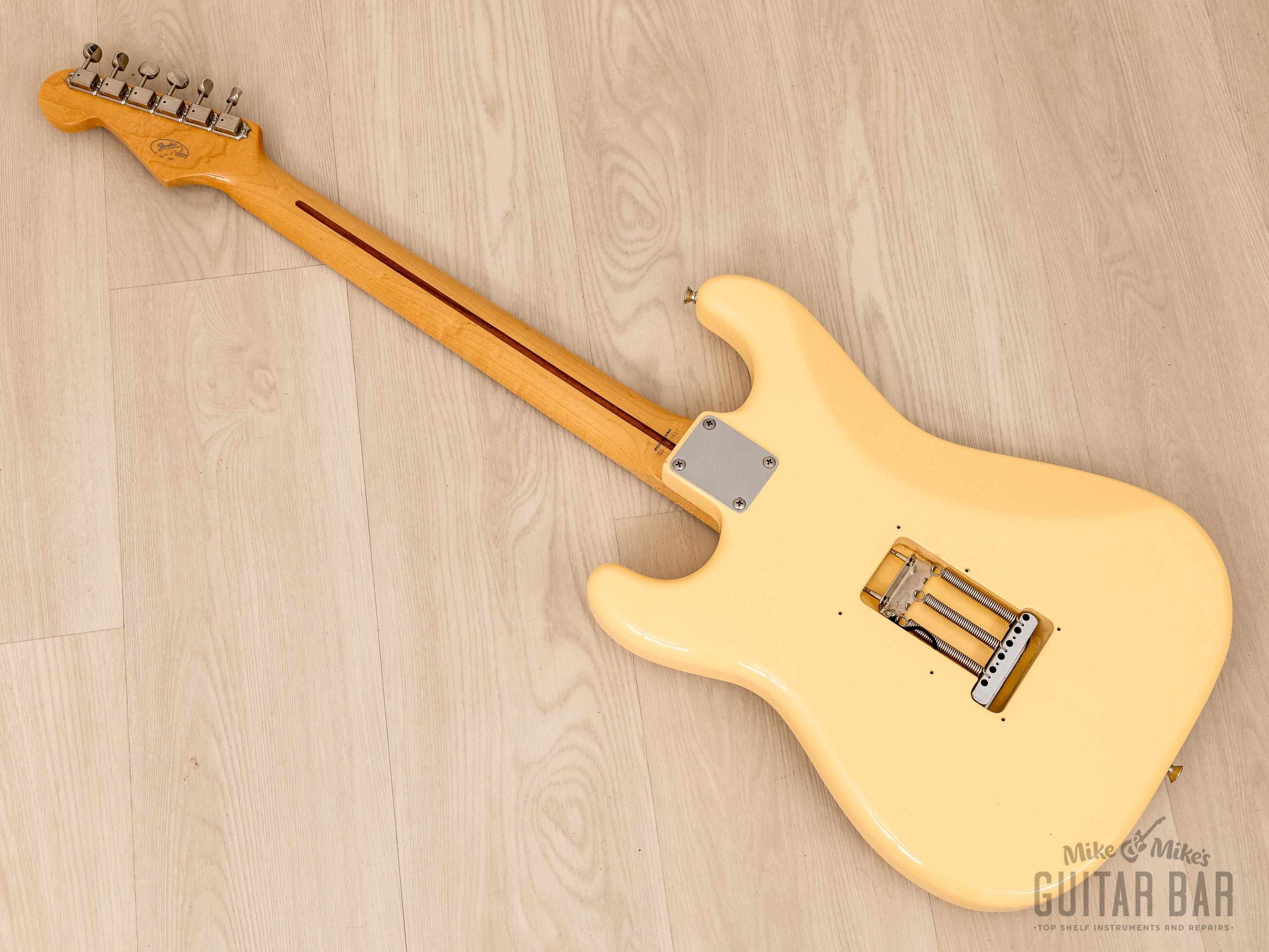 1995 Fender Custom Edition Yngwie Malmsteen Stratocaster ST57-140YM Yellow  White w/ Hangtags, Japan MIJ