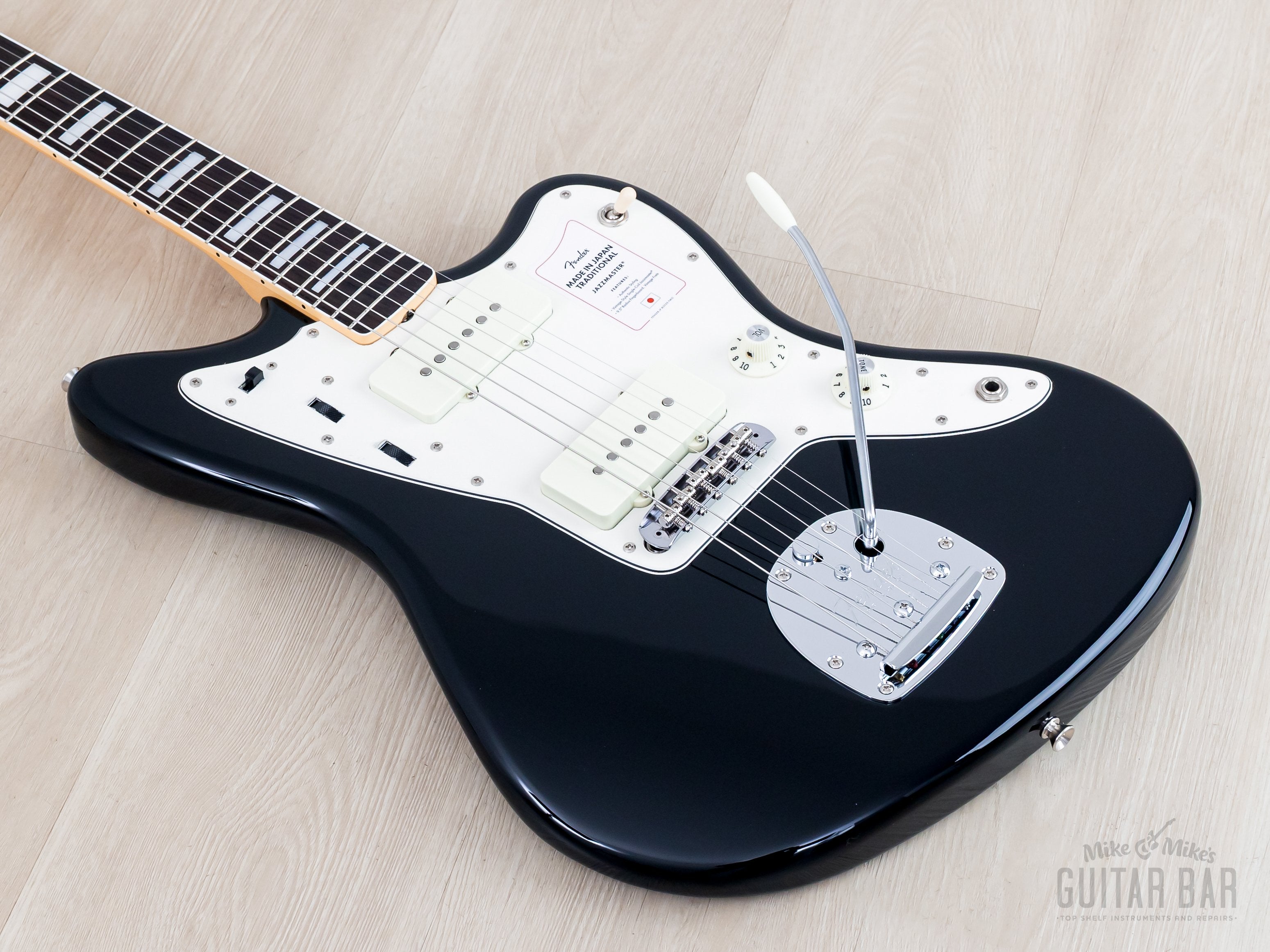 2025 Fender Traditional Late '60s Jazzmaster Black + Headstock w/ Bloc