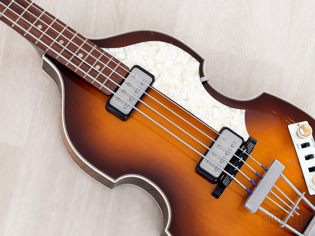 1960s Hofner 500/1 bass body close-up