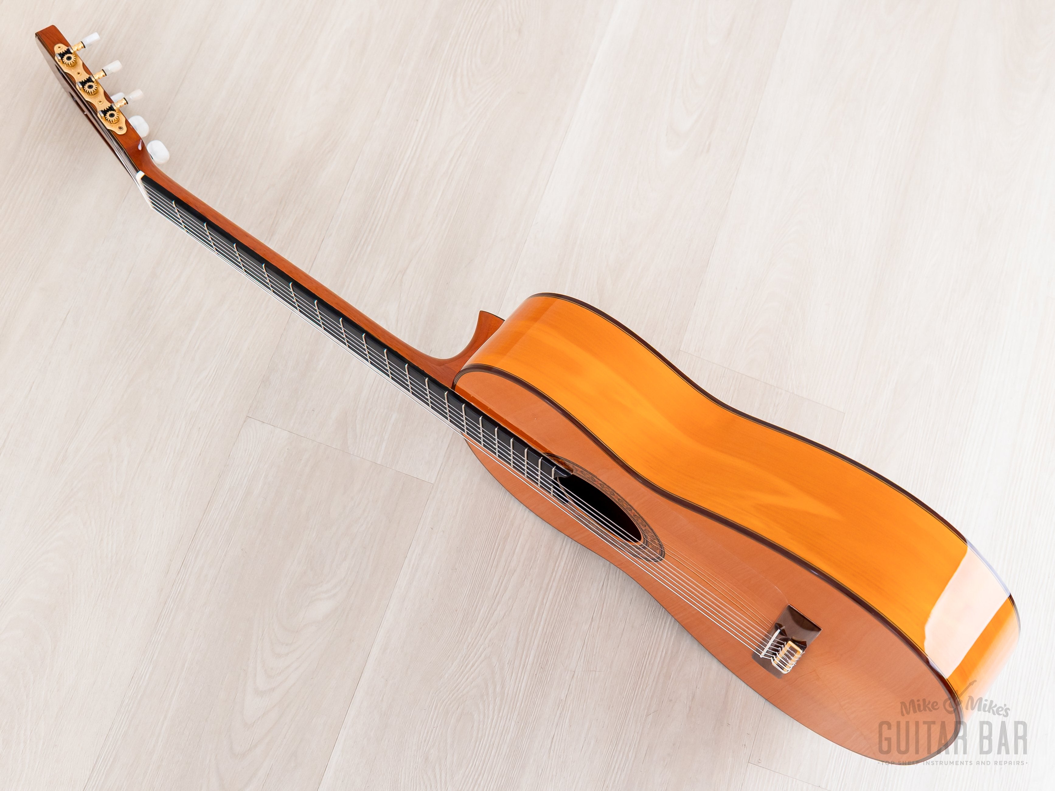 2006 Conde Hermanos Felipe V No. 2 Model A28 Flamenco Guitar, German S