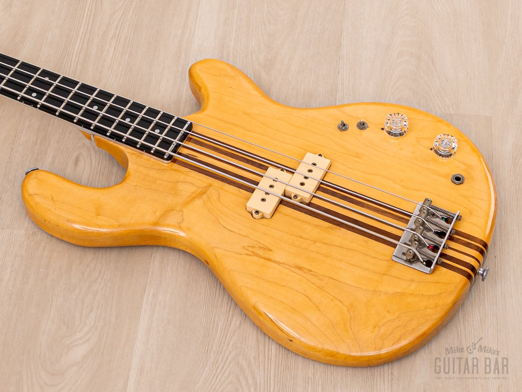 1979 Kramer DMZ 4000 Vintage Aluminum Neck Bass Natural w/ Case