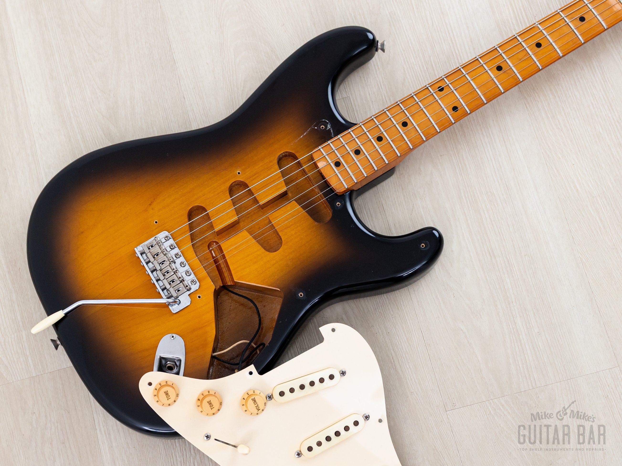 1987 Fender '57 Stratocaster ST57-115 Sunburst Lacquer w/ USA Pickups