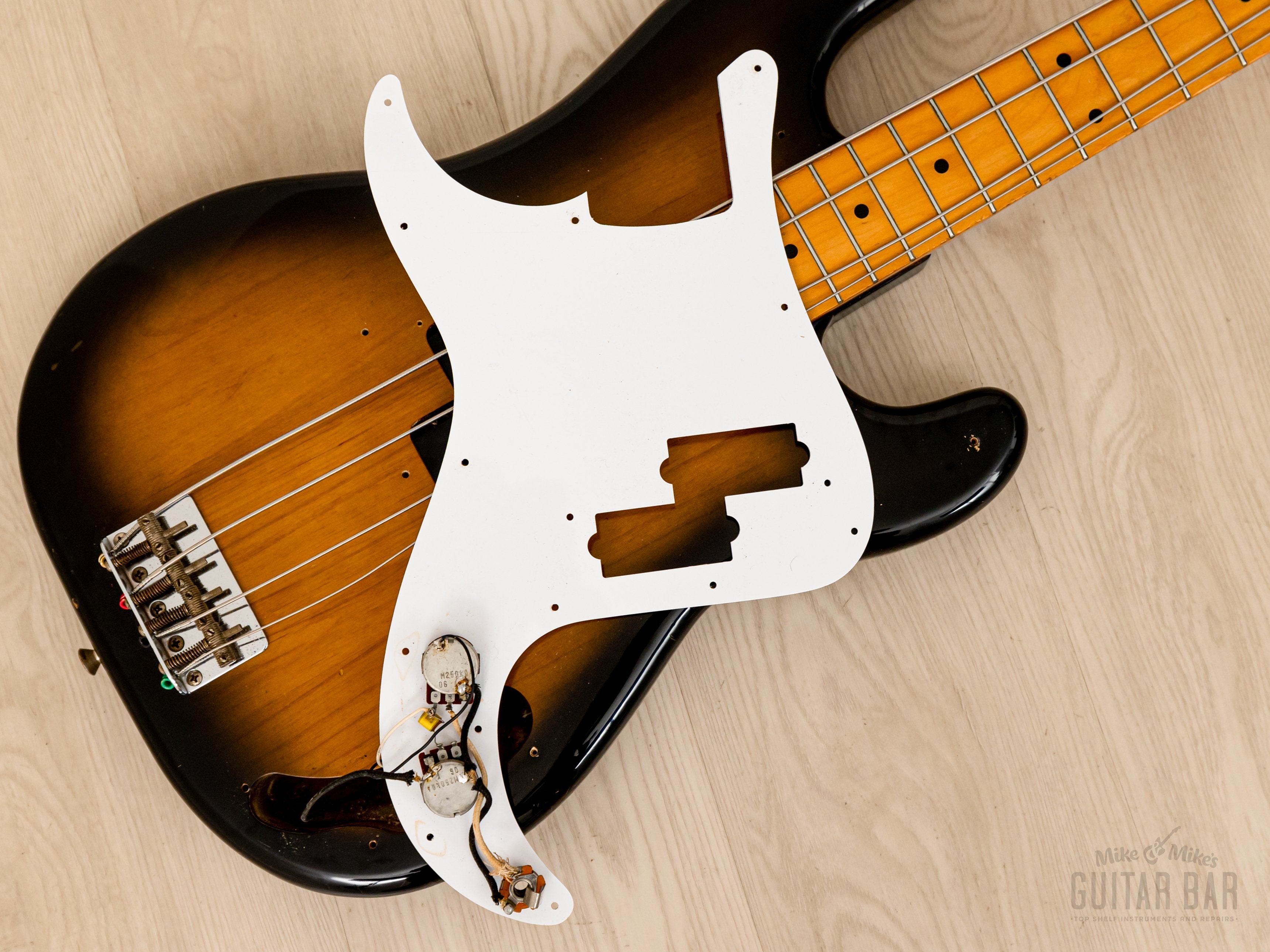 1990 Fender Precision Bass ‘57 Vintage Reissue PB57-700 Sunburst w/ Dimarzio, Japan MIJ Fujigen