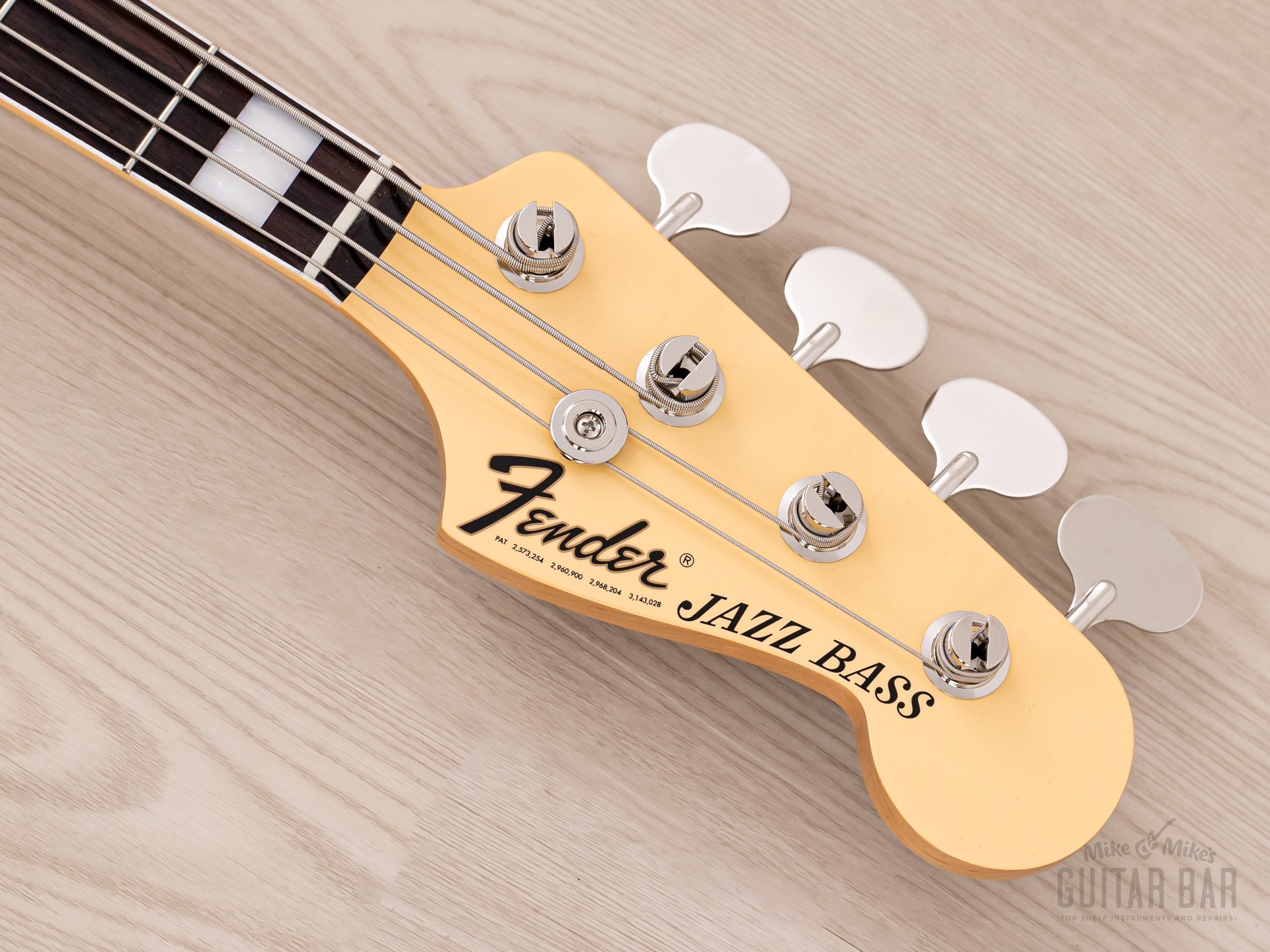 2024 Fender Traditional II Late 60s Jazz Bass FSR Vintage White w/ Blocks & Binding, Japan MIJ