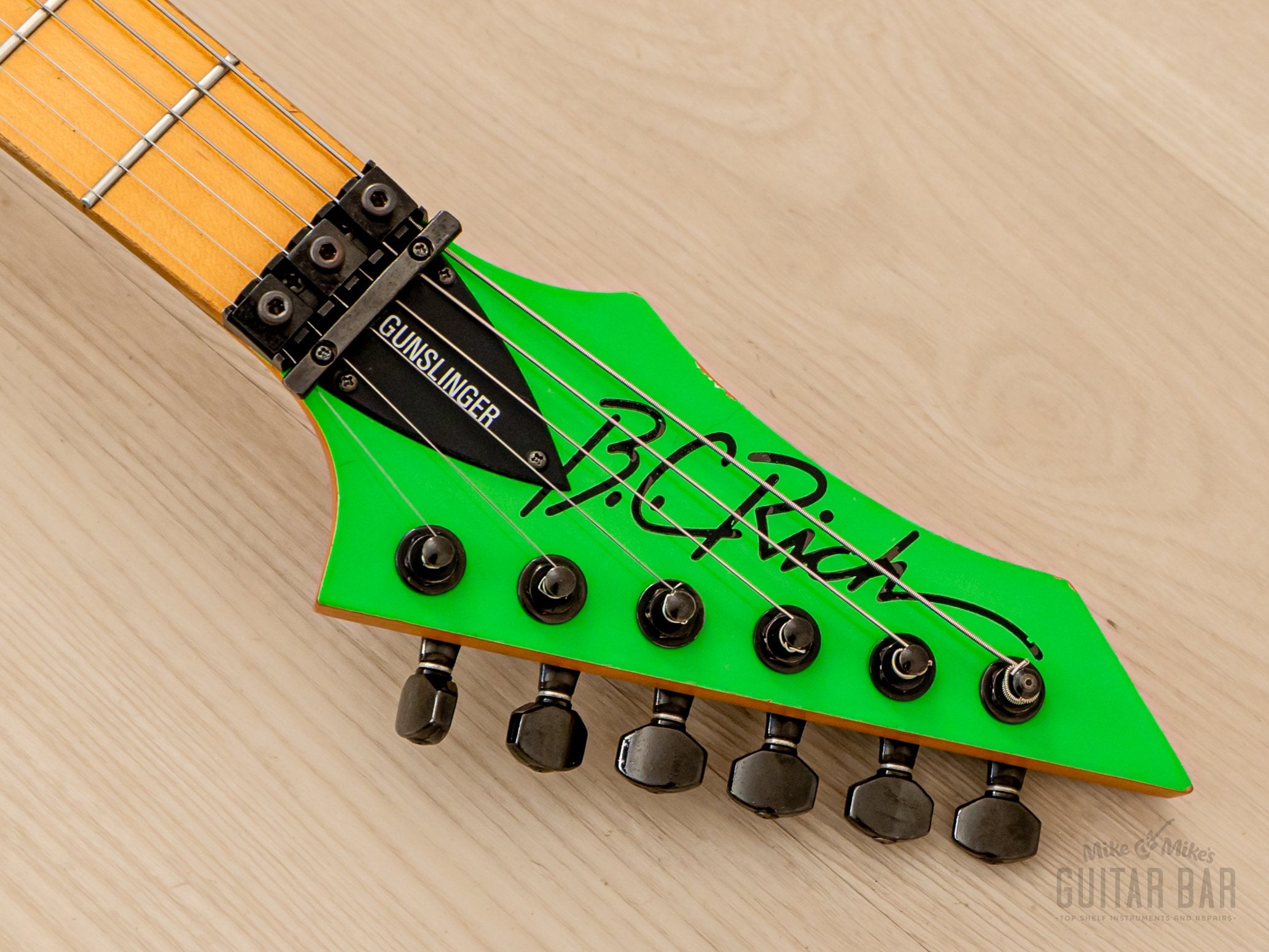 1990 B.C. Rich NJ Series Gunslinger GS-MR851 Slime, Neon Green, C.C. DeVille