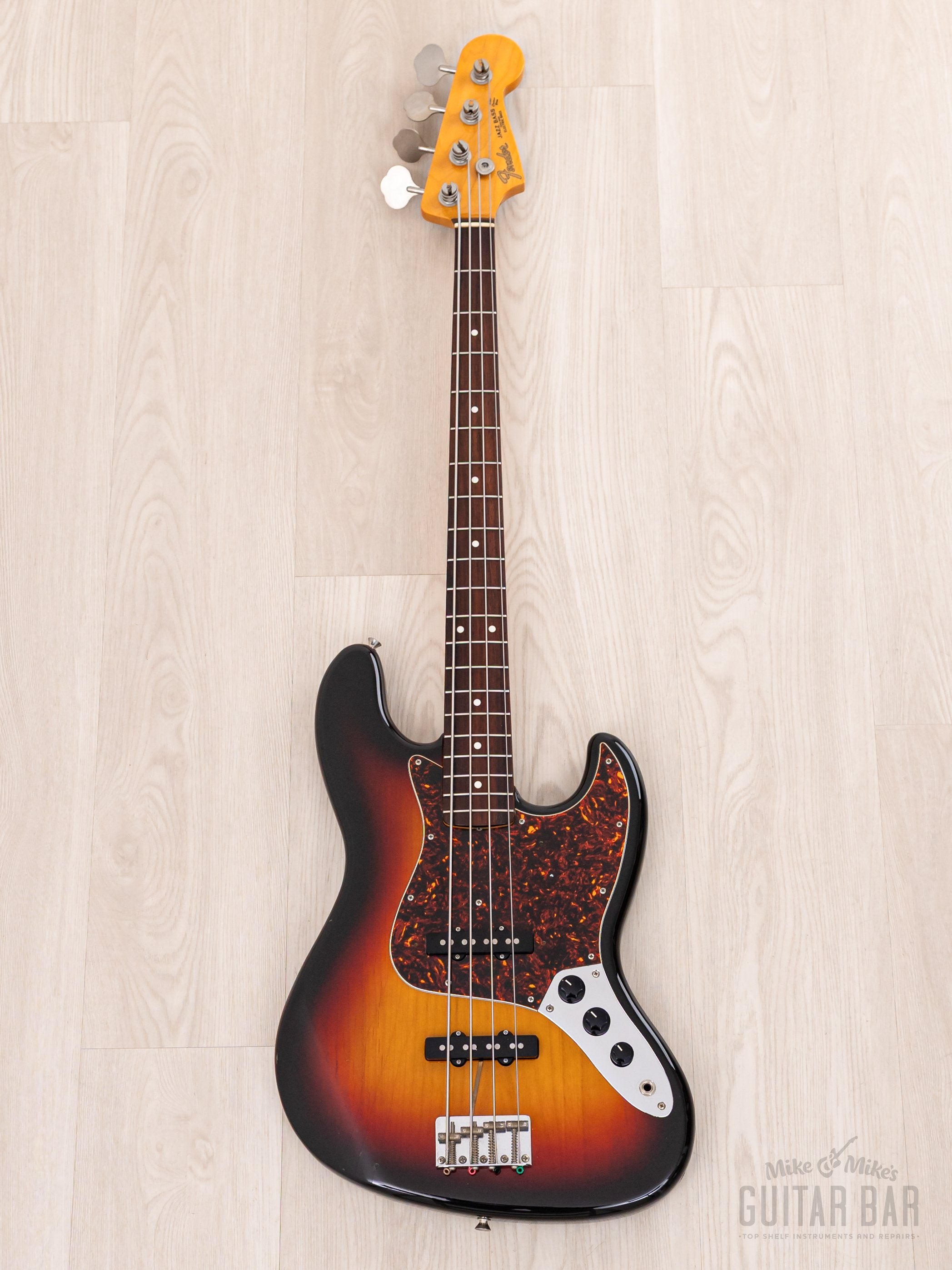 2004 Fender Jazz Bass ‘62 Vintage Reissue JB62-75US Sunburst w/ USA Pickups, Japan CIJ