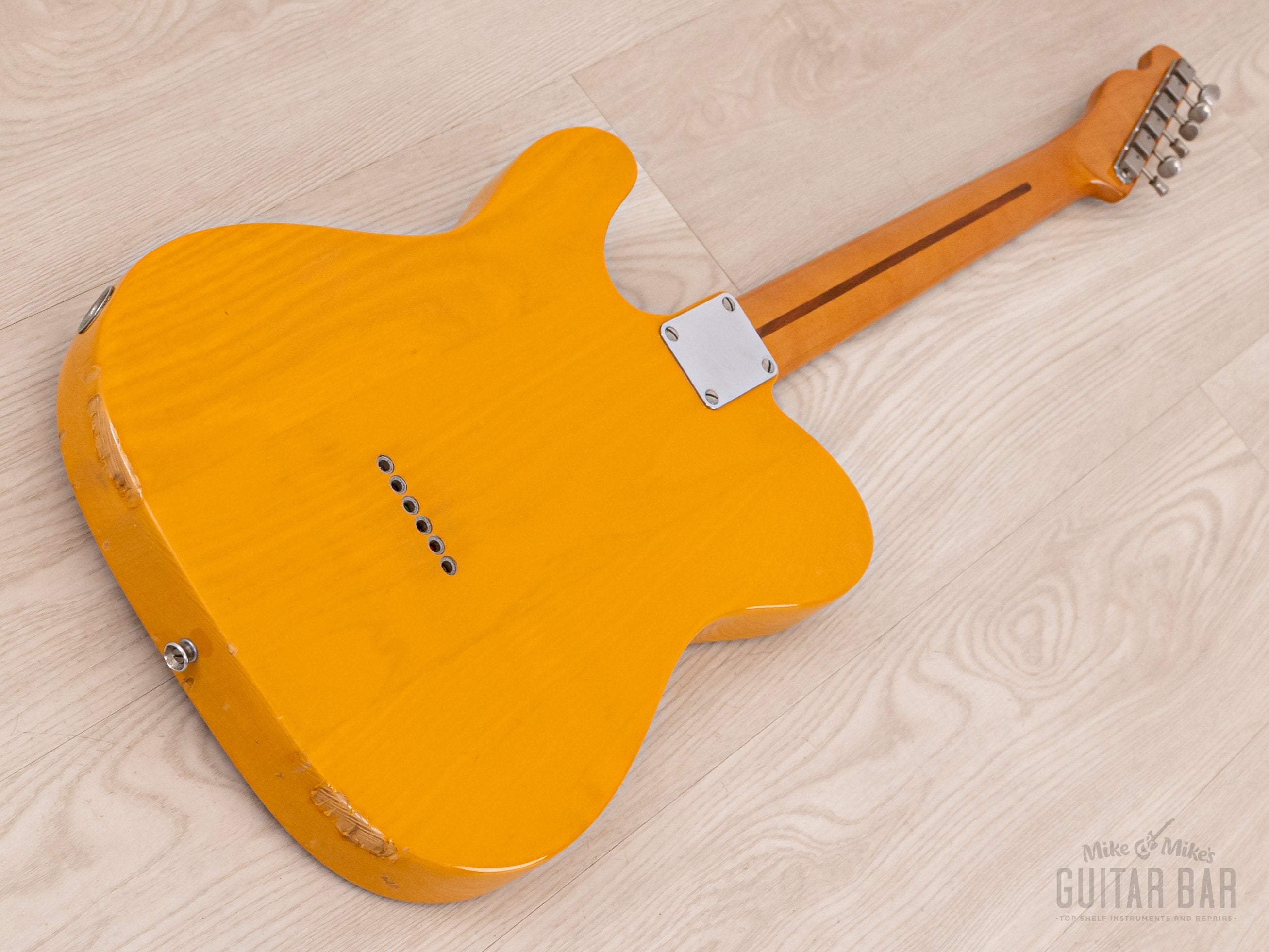 1995 Fender American Vintage '52 Telecaster Butterscotch w/ Case
