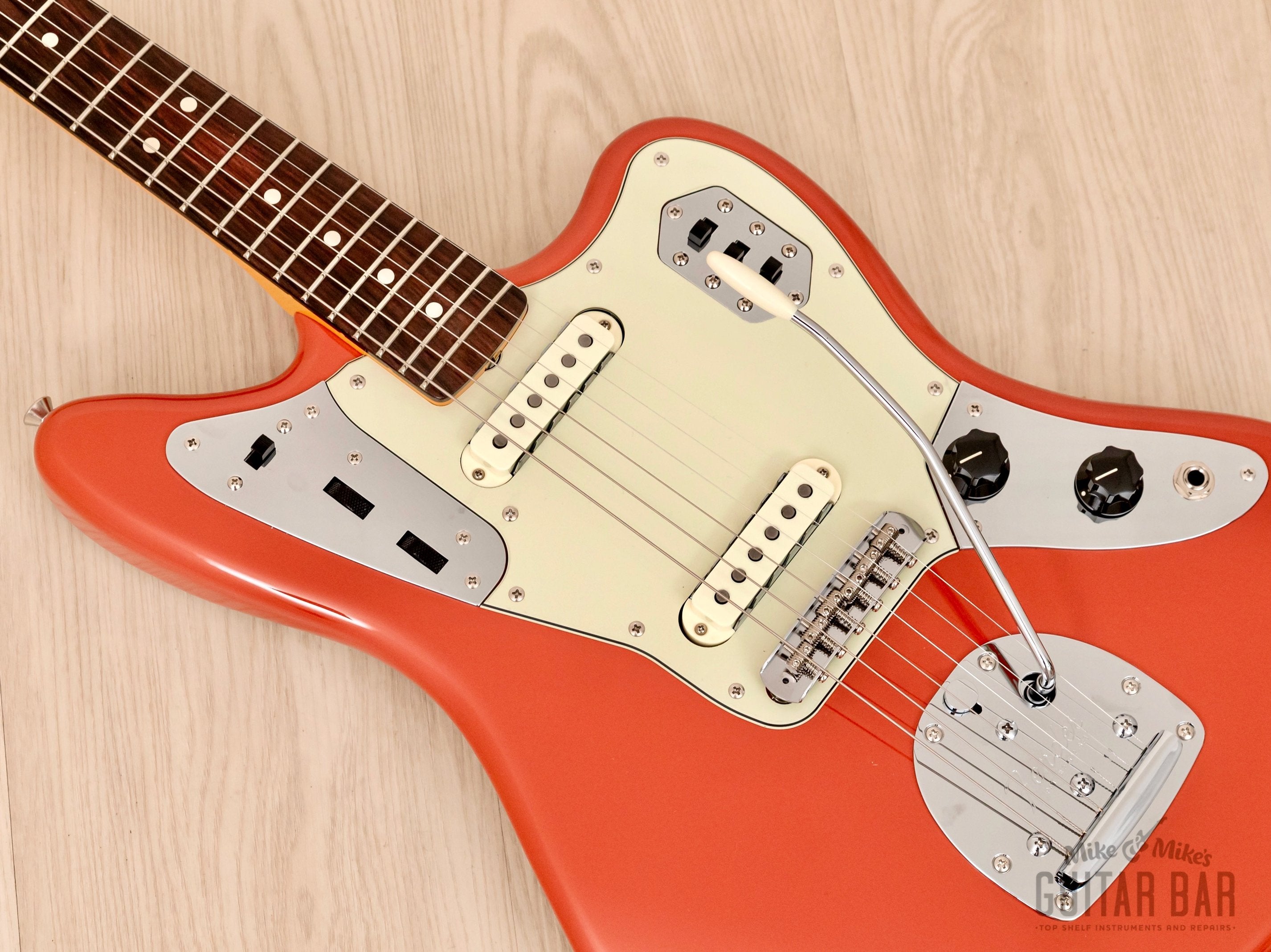 2023 Fender Traditional II 60s Jaguar FSR Fiesta Red w/ Headstock & USA  Pure Vintage Pickups, Japan MIJ