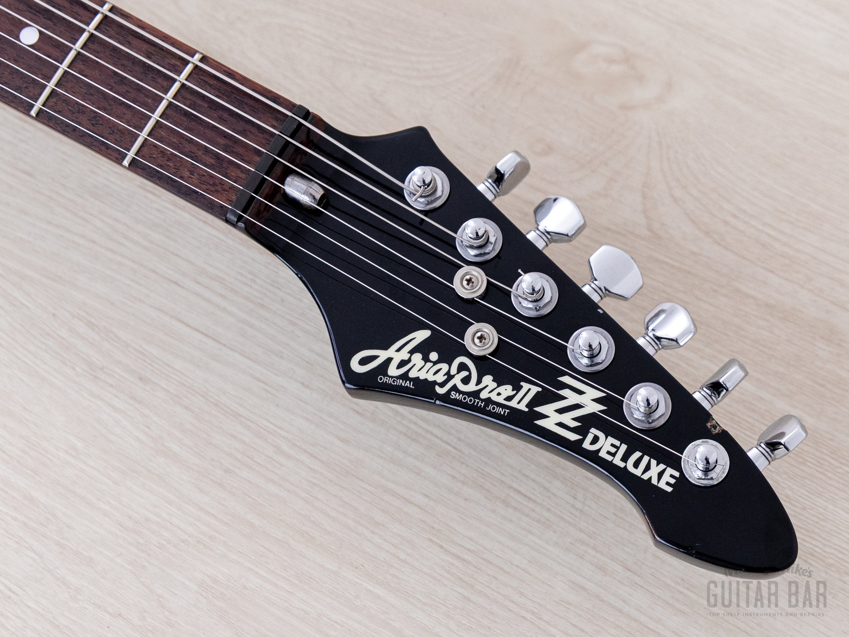 1984 Aria Pro II ZZ Deluxe Explorer White With Black Zebra, Japan Mats