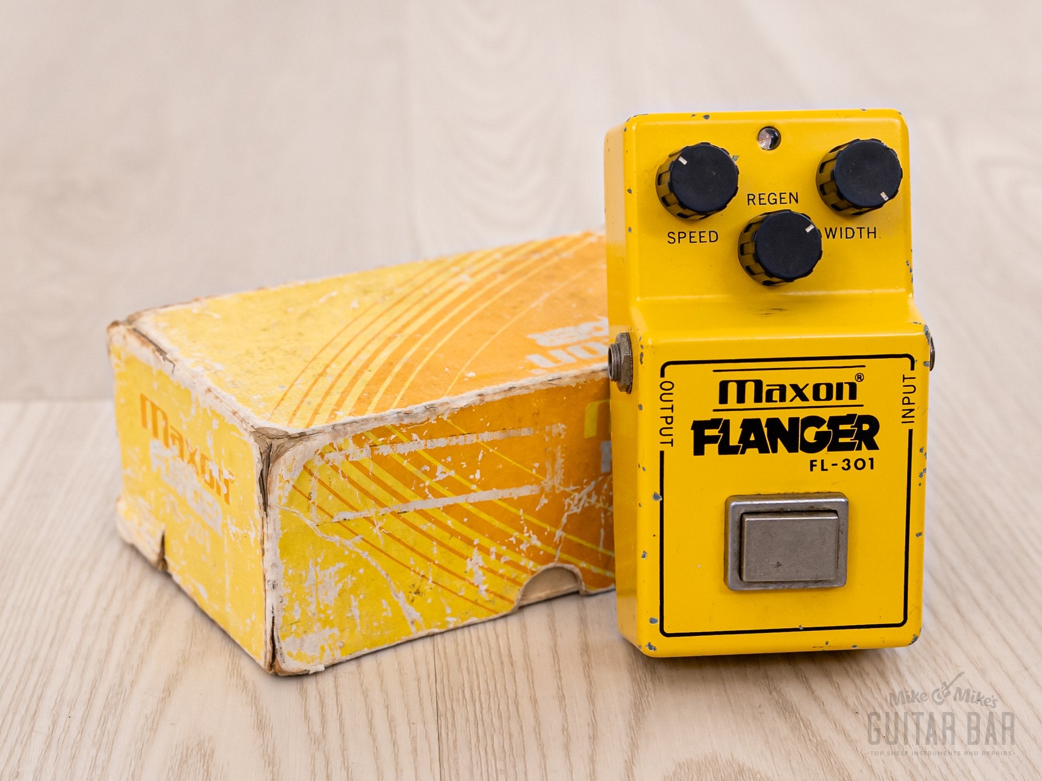 1980s Maxon FL-301 Flanger Vintage Analog Guitar Effects Pedal, Ibanez Japan w/ Box