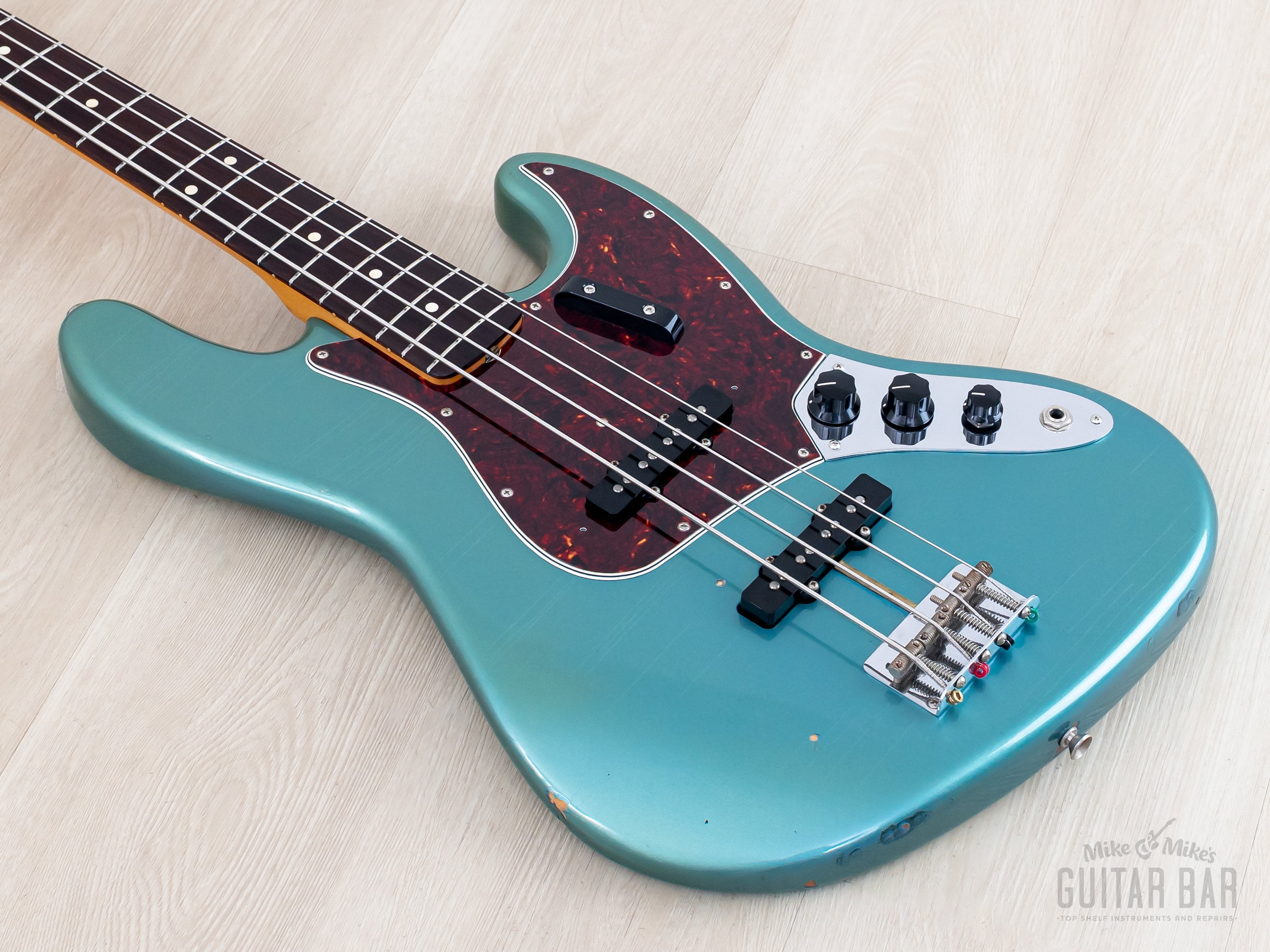 2000 Fender American Vintage '62 Jazz Bass Lake Placid Blue w/ Tweed C
